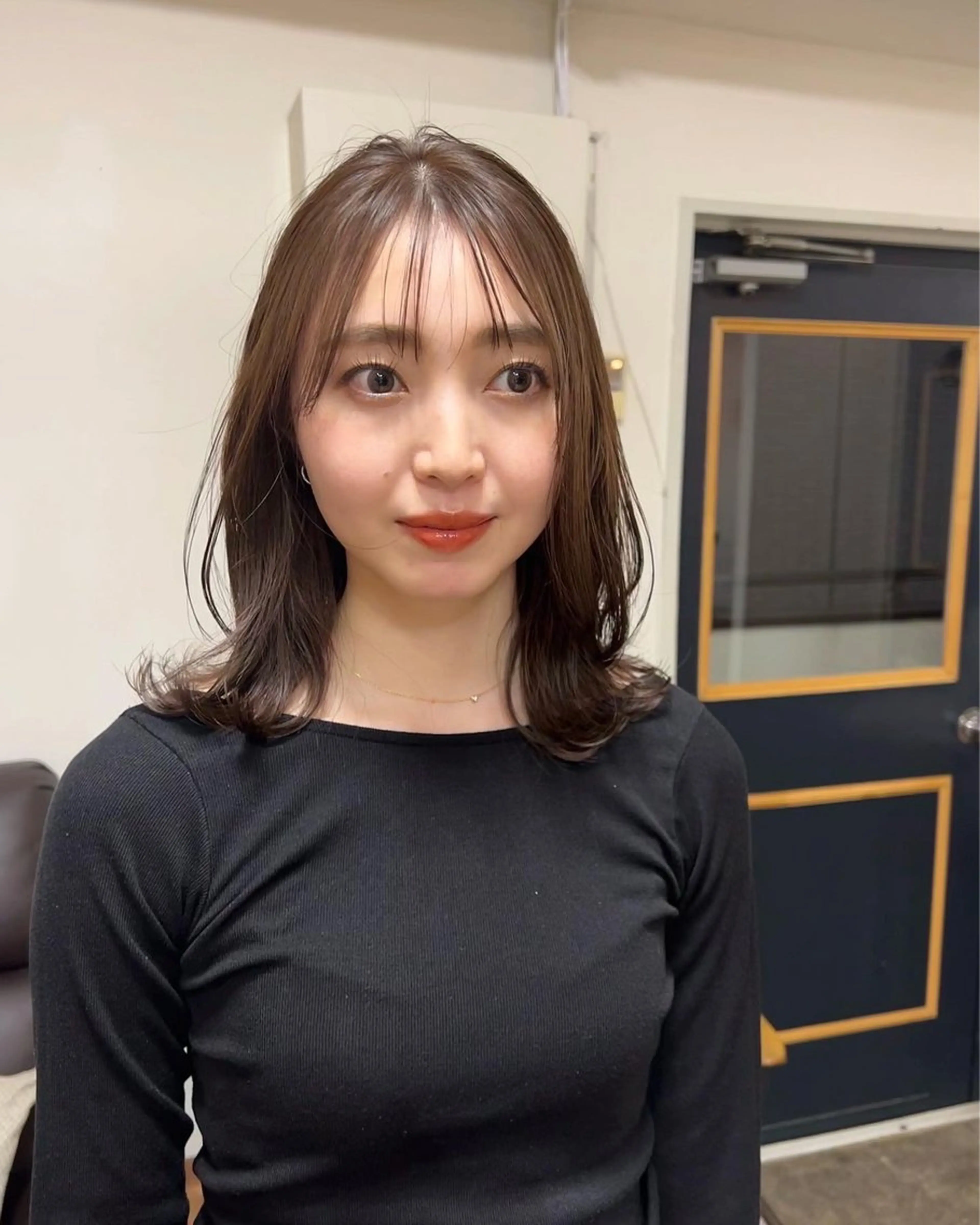 ミディアム カラー アッシュ バイオレットカラー バイオレットアッシュ カット トリートメント takada kohのヘアスタイル