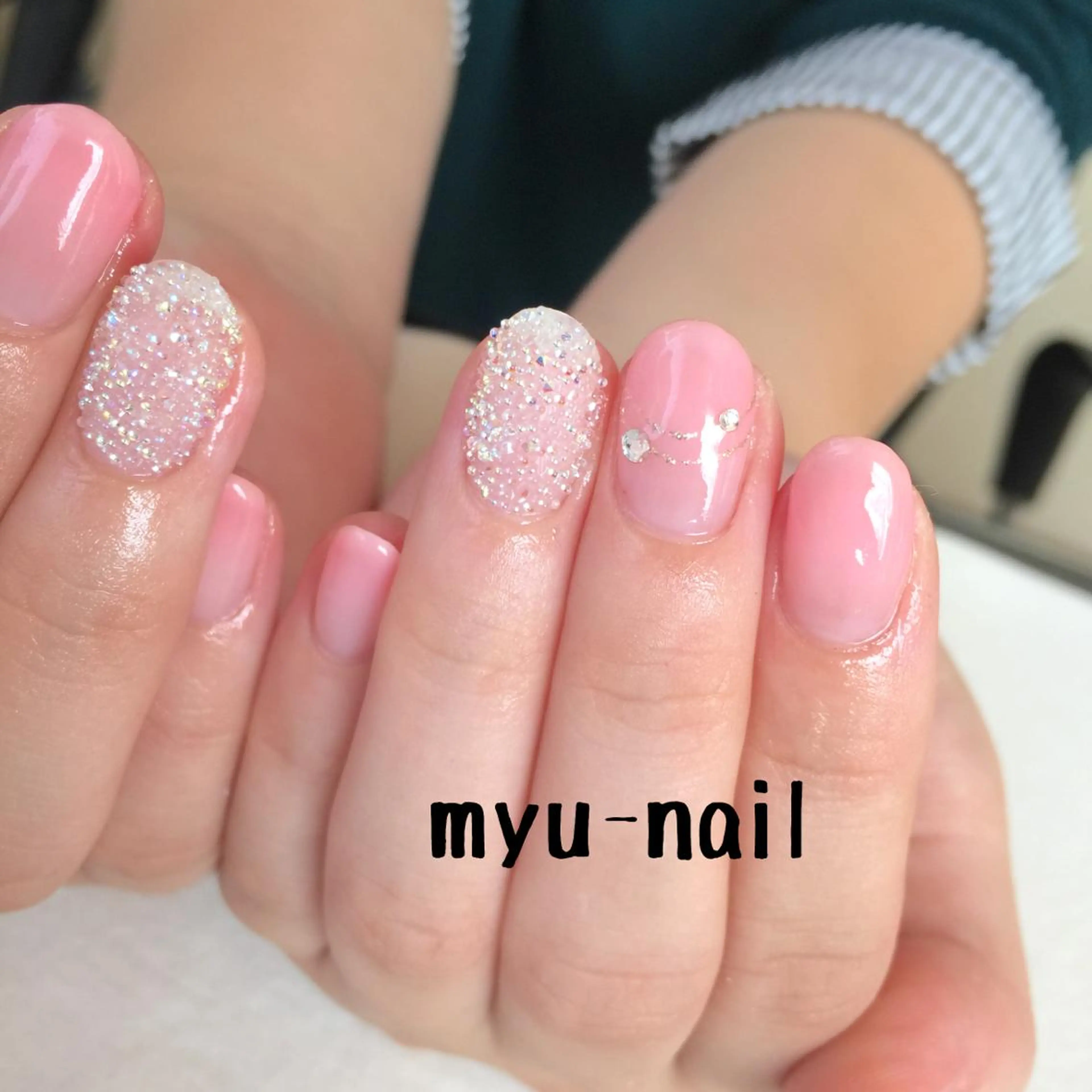 ネイル グラデーション ピンク ホームサロン myu-nailのネイルデザイン