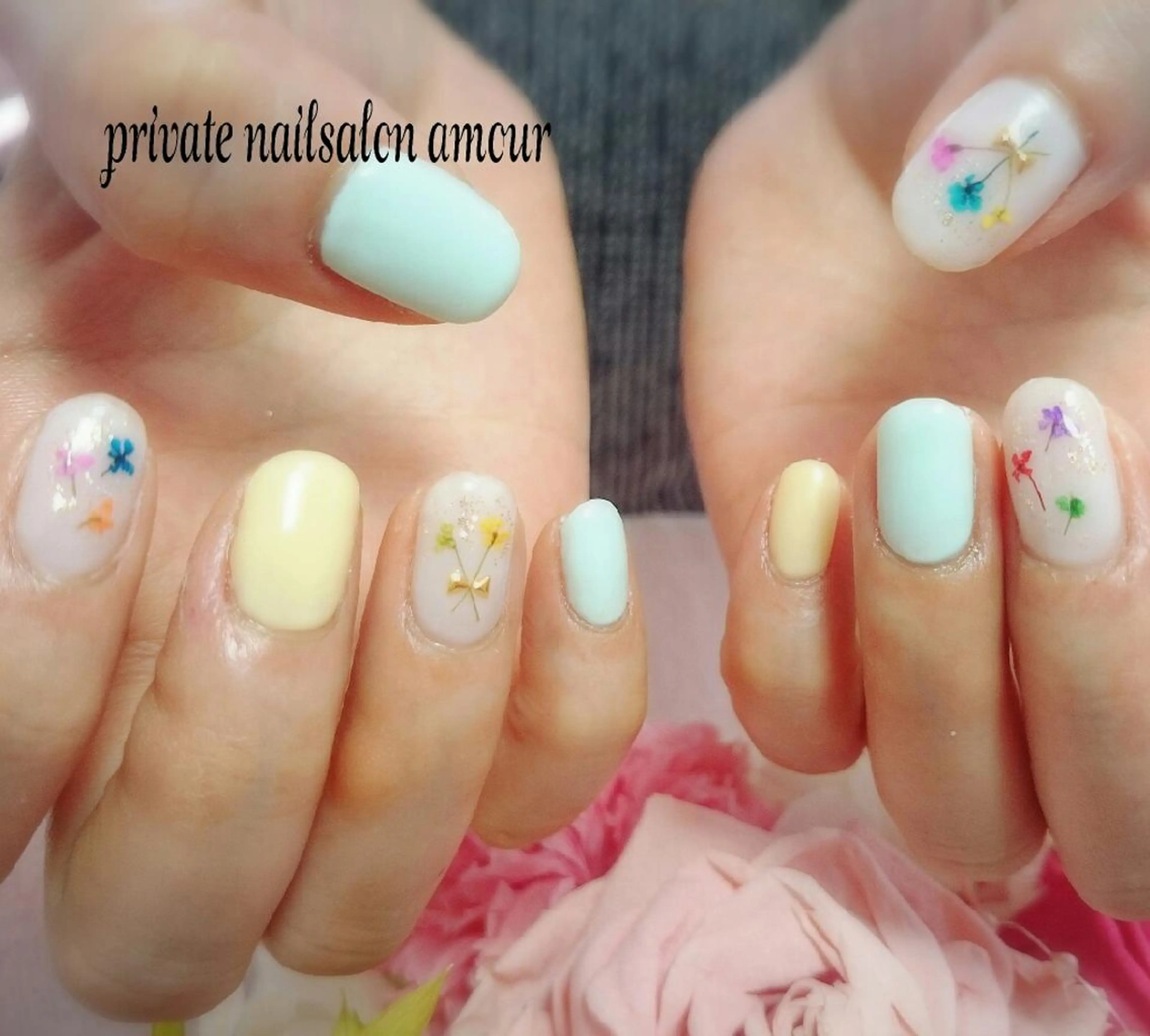 ネイル フラワーネイル nailsalon ♡amour♡のネイルデザイン