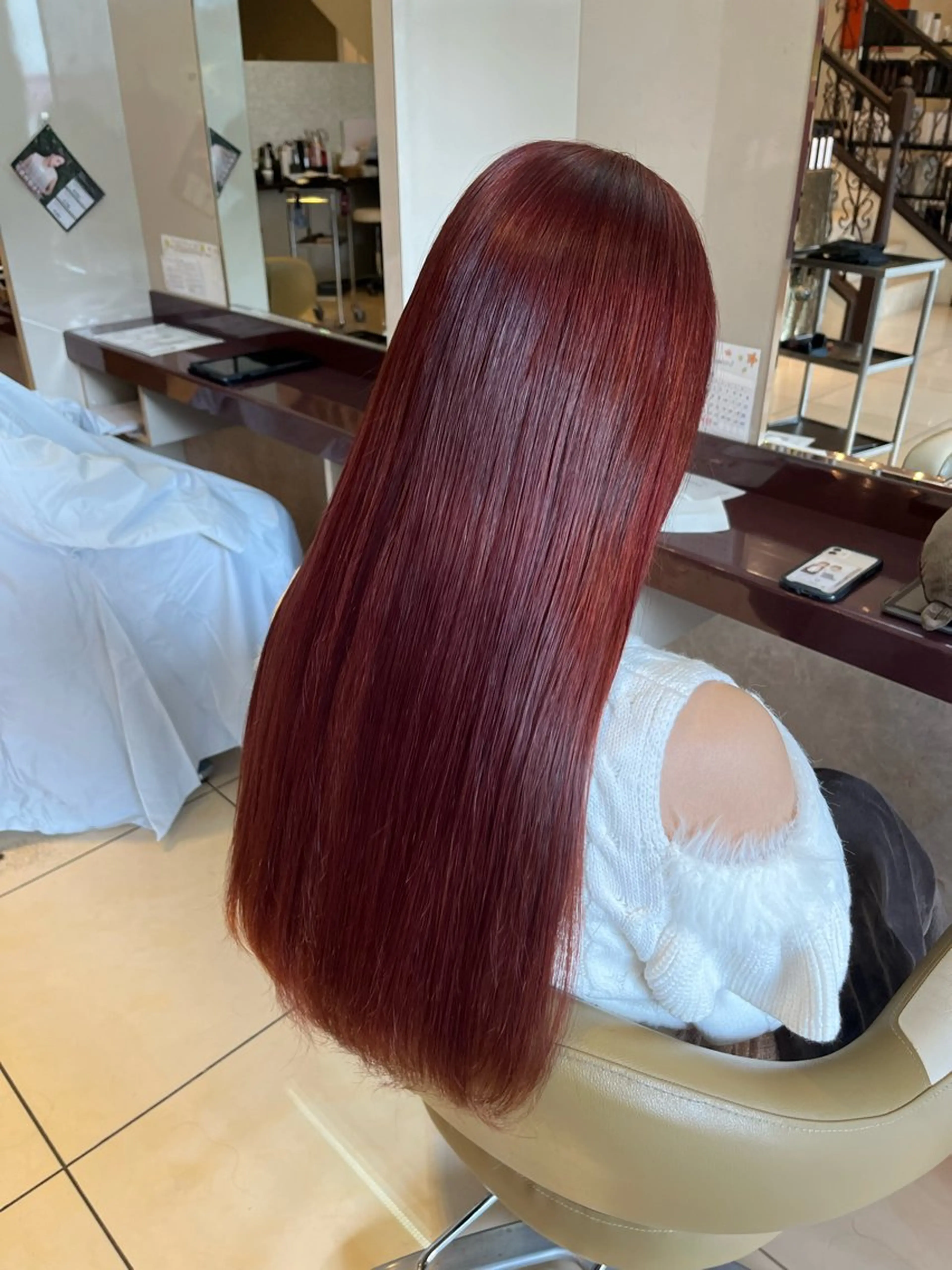 ロング ヘアカラー 八重樫 夢愛のヘアスタイル