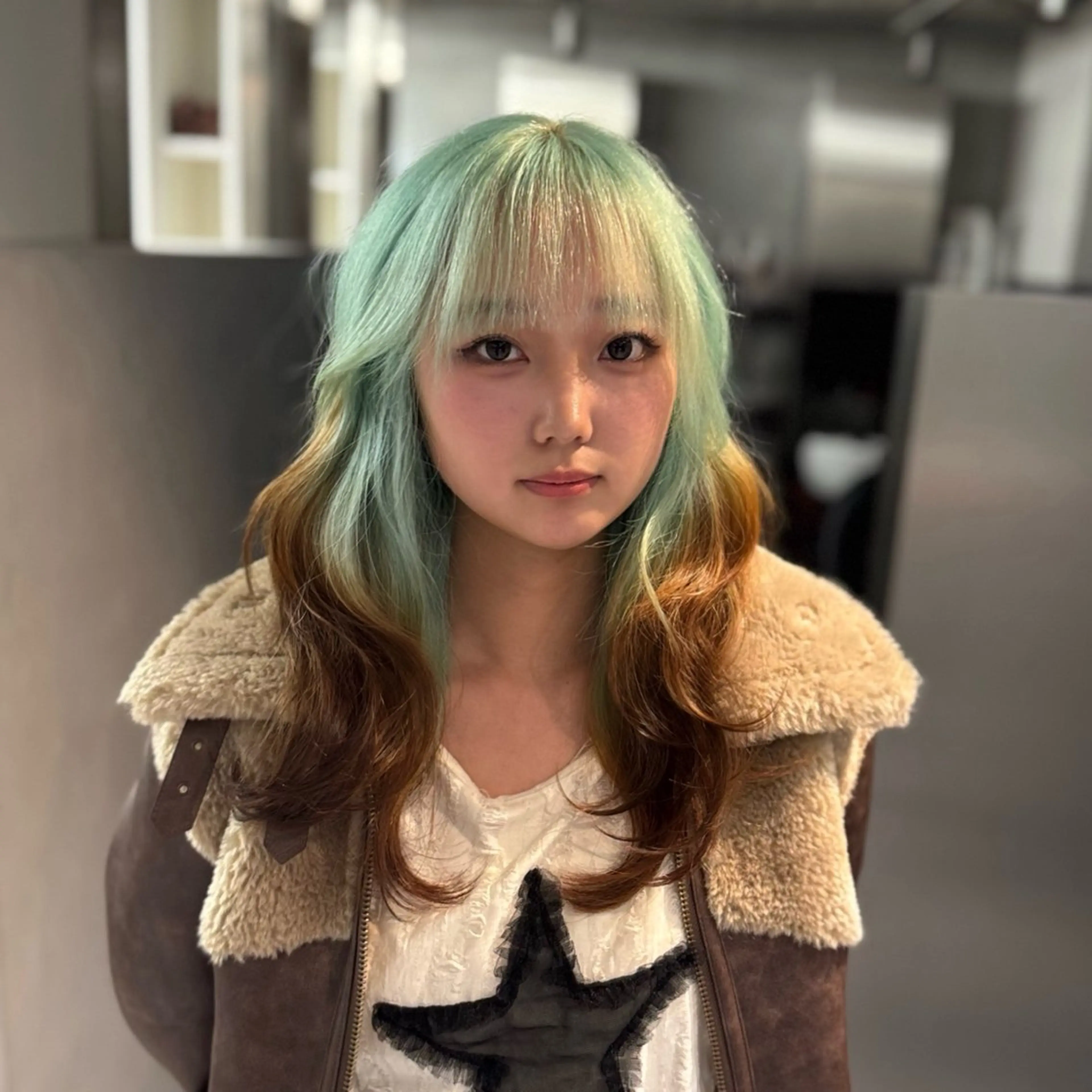 ミディアム カラー ヘアカラー ハイトーン/デザイン カラー／悠斗のヘアスタイル