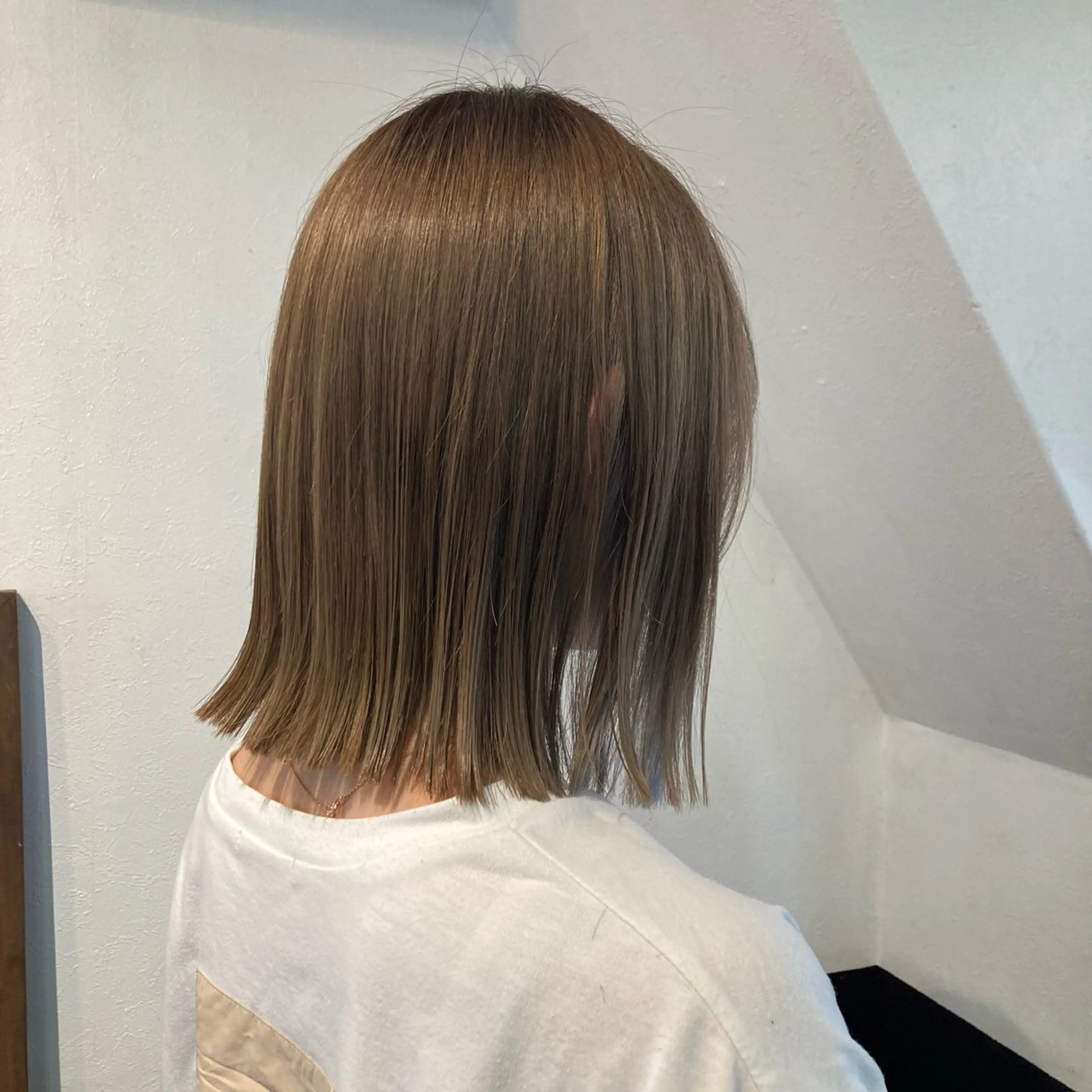 ミディアム カラー hair salon mtm所属・🕊mtm🫧梅田/ 定額制/透明感/艶髪のヘアスタイル