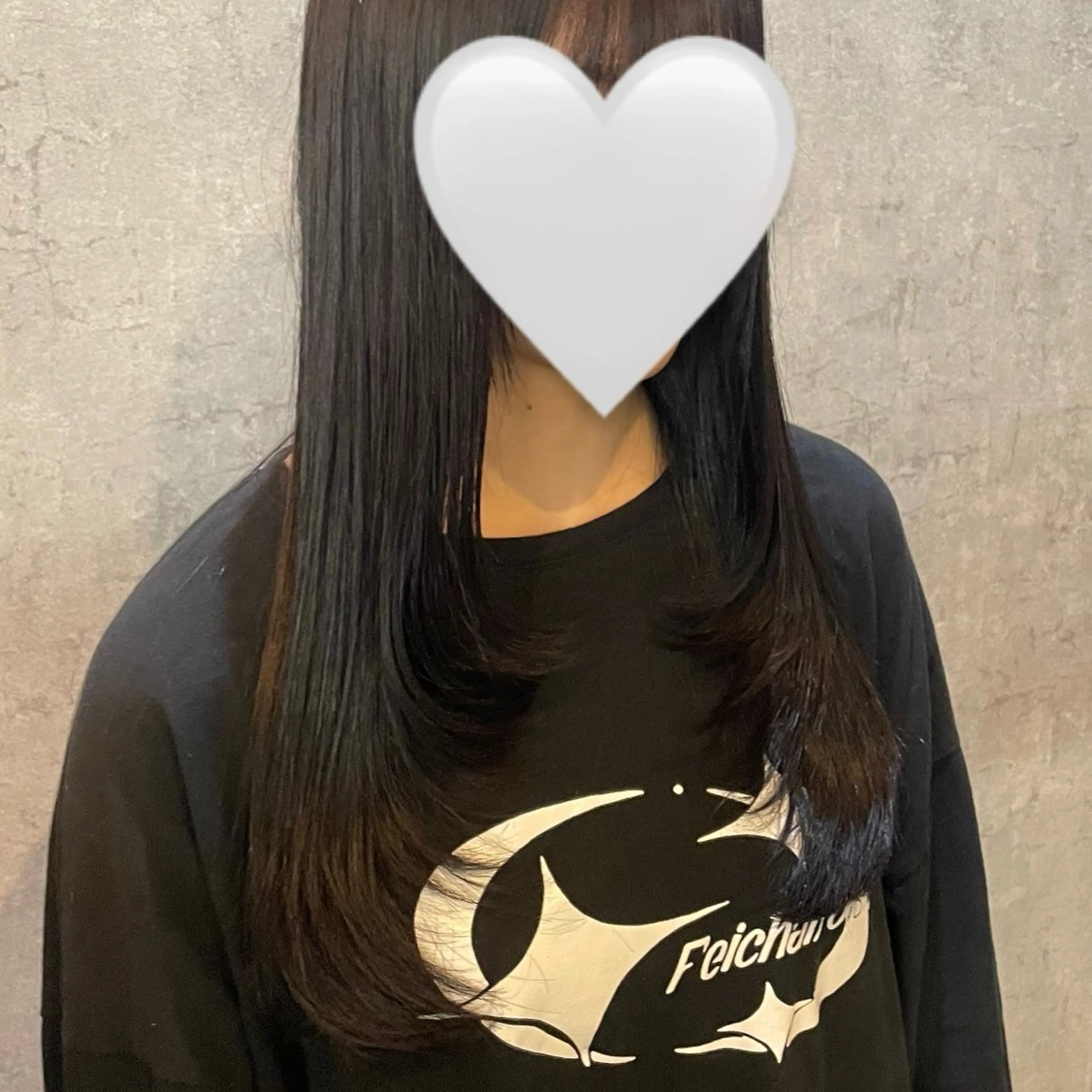 ロング 手塚 凜のヘアスタイル