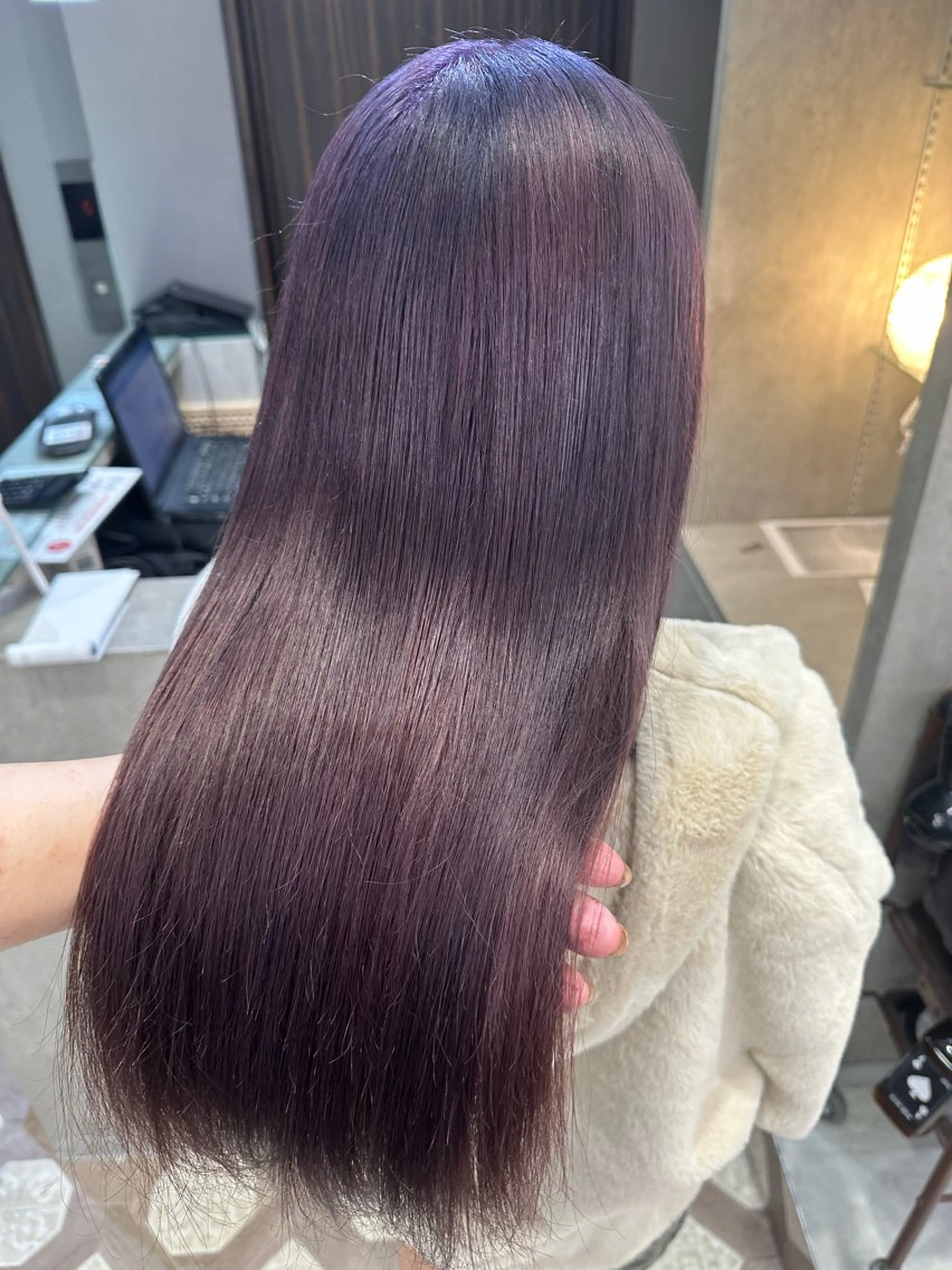 セミロング カラー ベージュカラー ブリーチ ブラウンカラー 透明感カラー ピンクカラー ヘアカラー AYAKASA 暖色カラー/レイヤーのヘアスタイル