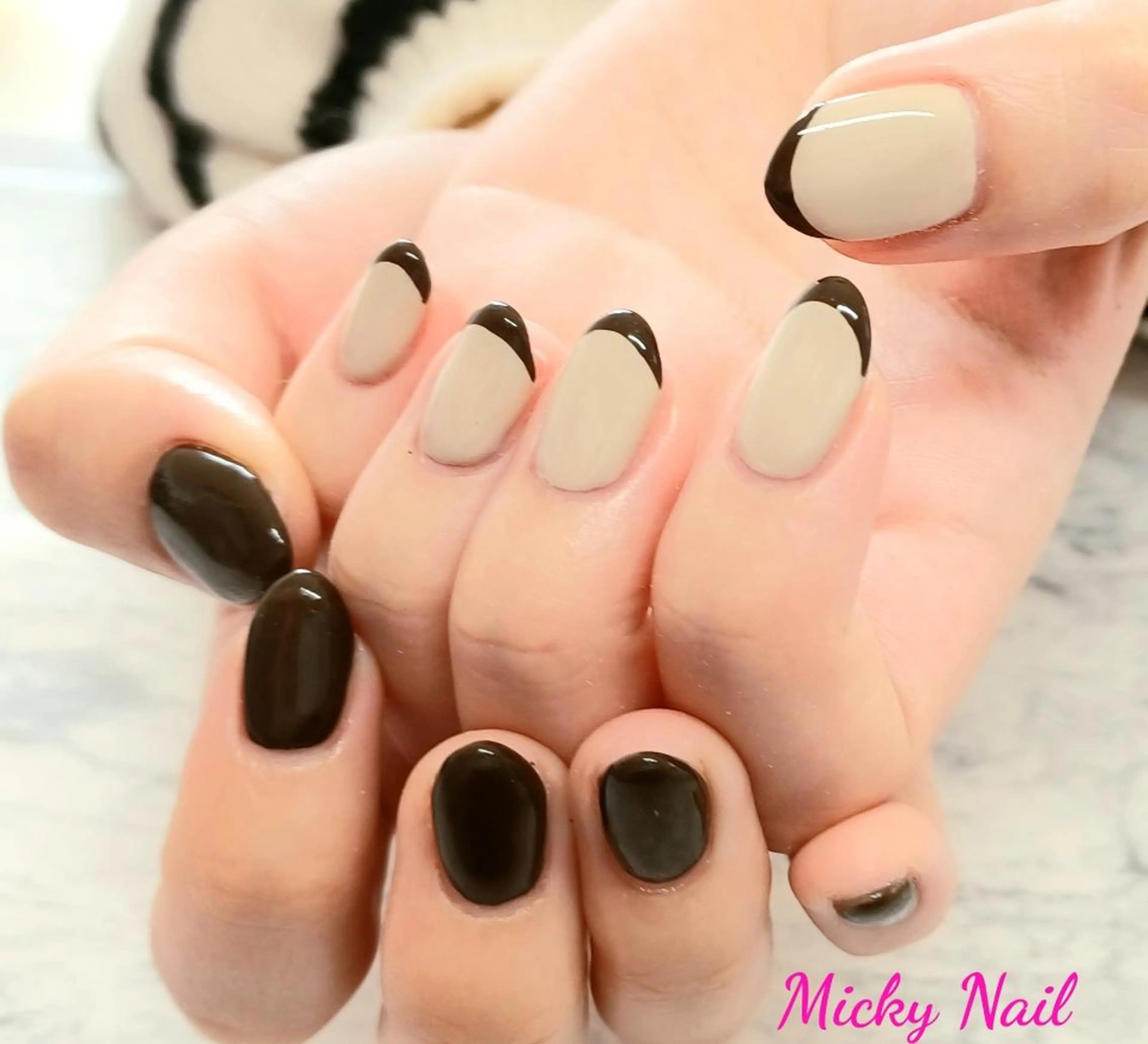 ネイル ブラウン フレンチネイル Micky nail chikushinoのネイルデザイン