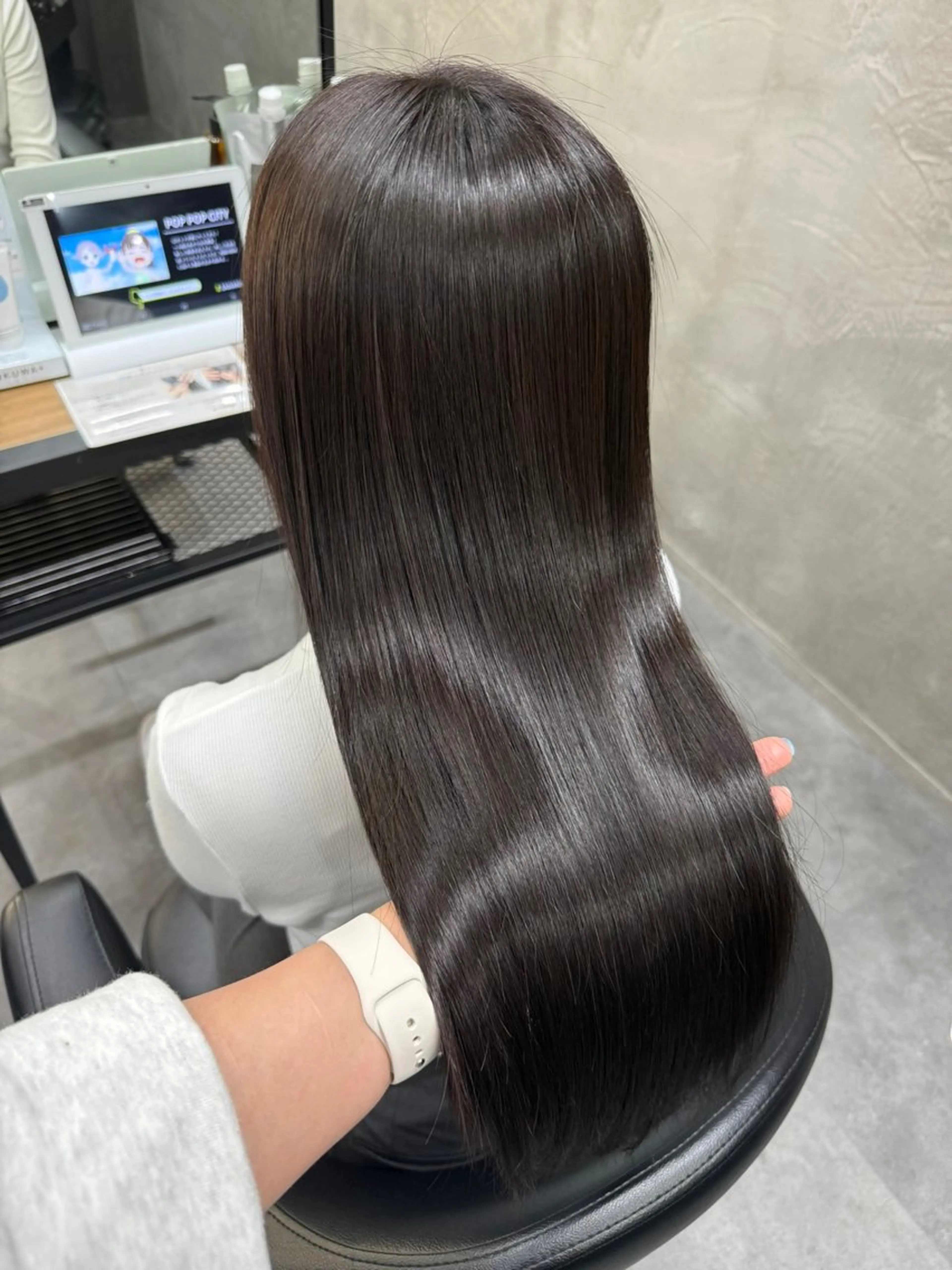 ロング パーマ オルソーヘアー所属・mako /カラーモデル募集中のヘアスタイル