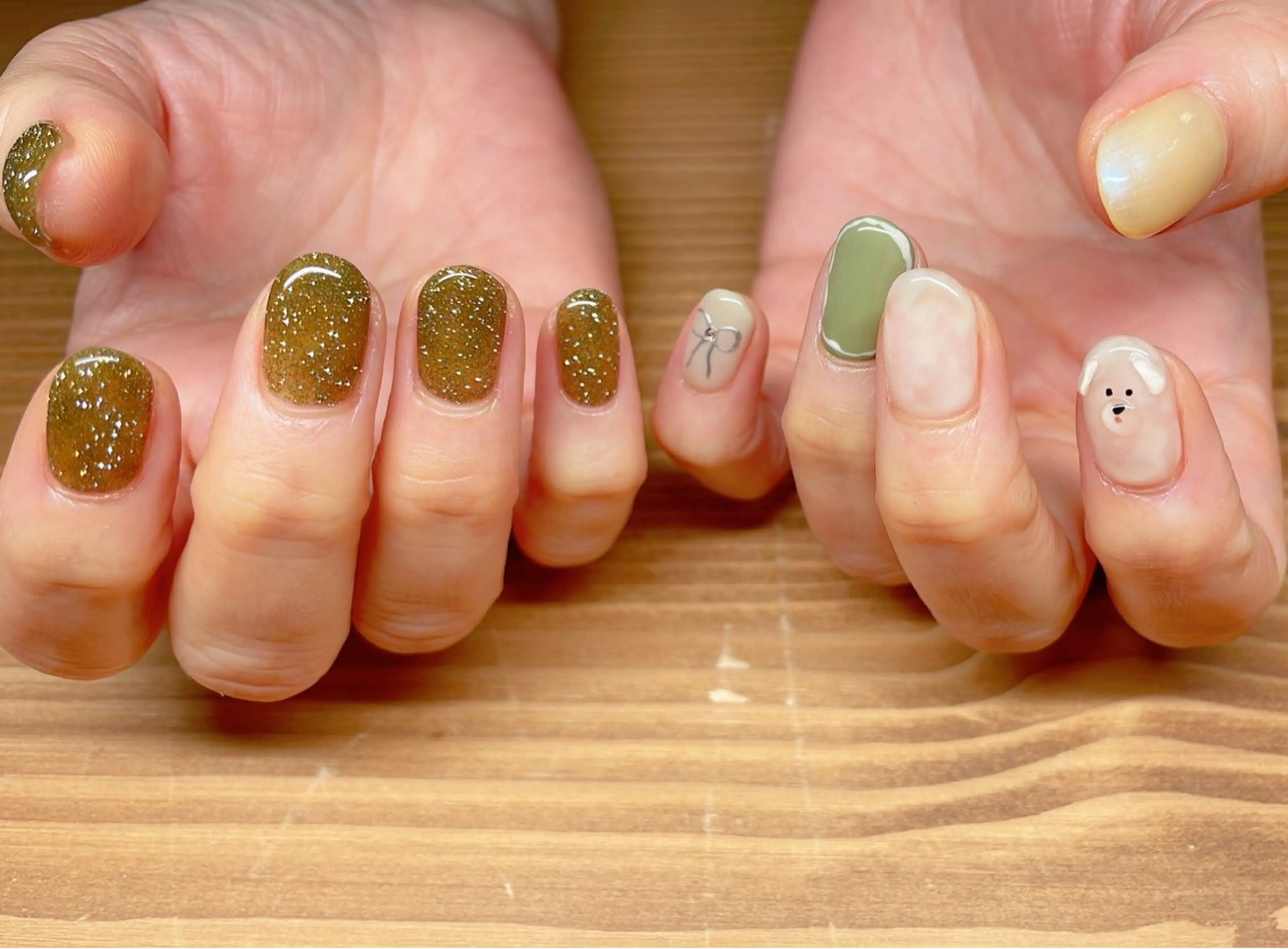 ネイル オーロラネイル 桜ネイル フラッシュネイル フラワーネイル ジェルネイル nailroom OHANA所属・nailroom OHANA🌴のネイルデザイン