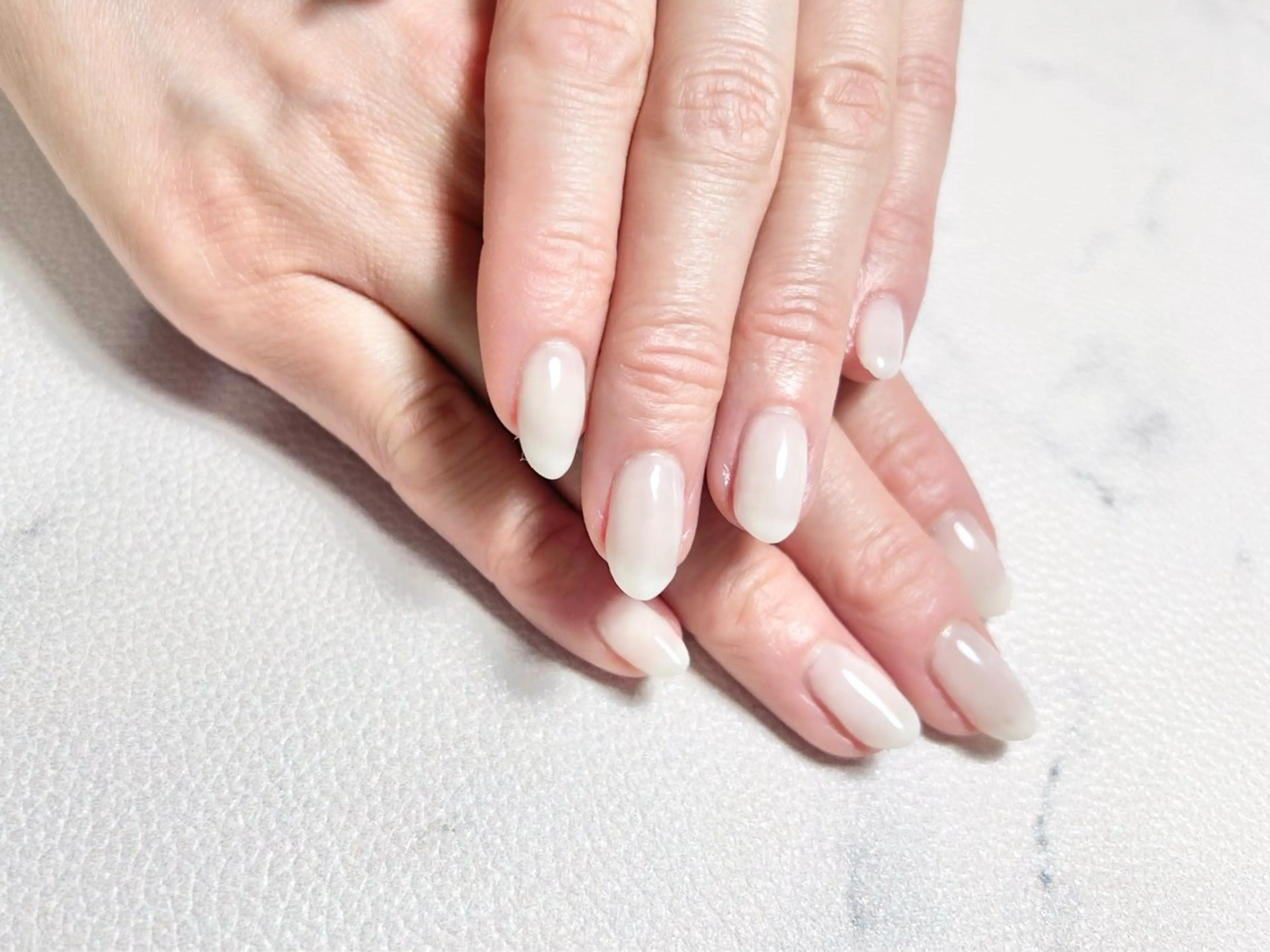 ネイル ワンカラーネイル ホワイト n.nail 🎀城山のネイルデザイン