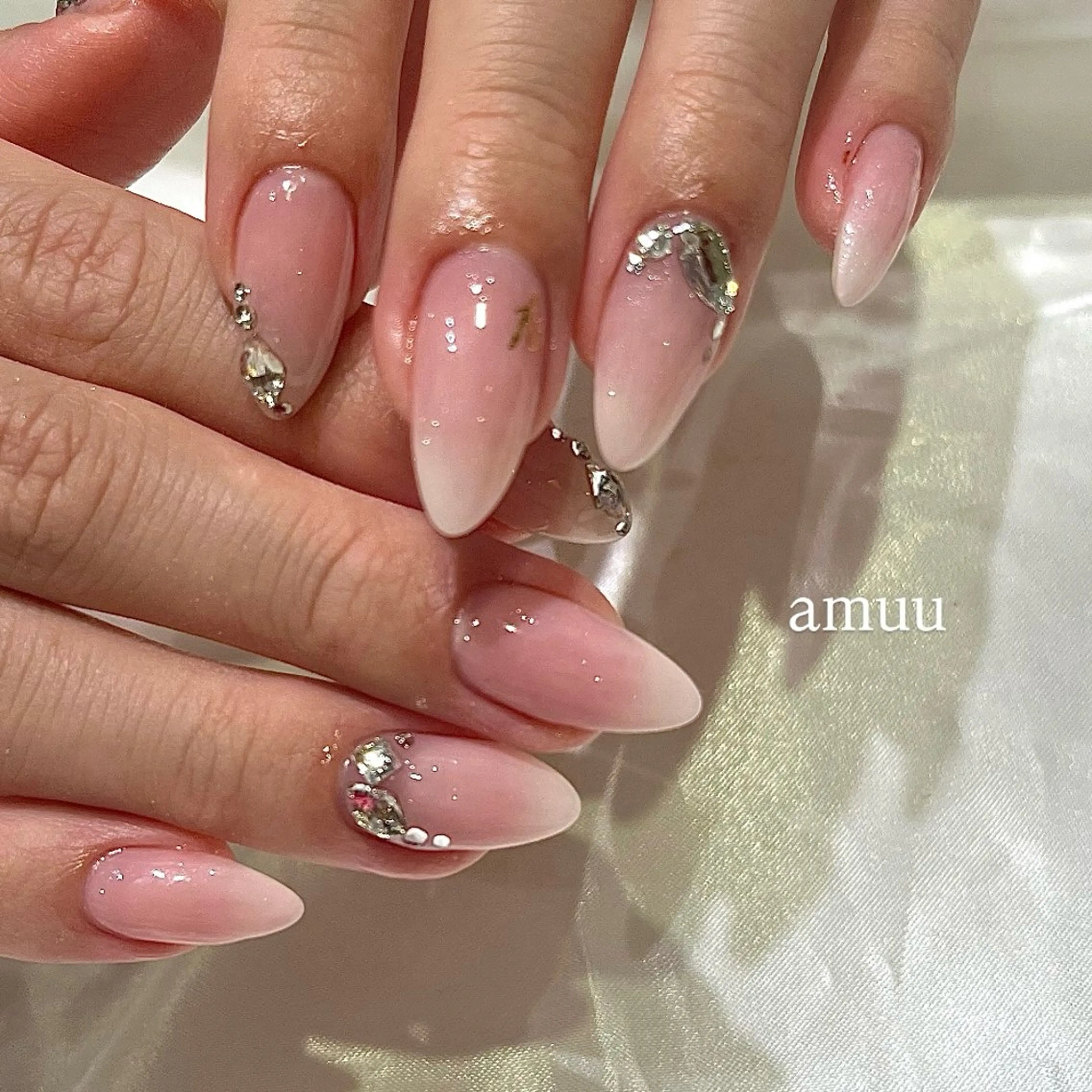 ネイル amuu所属・amuu kannaのネイルデザイン