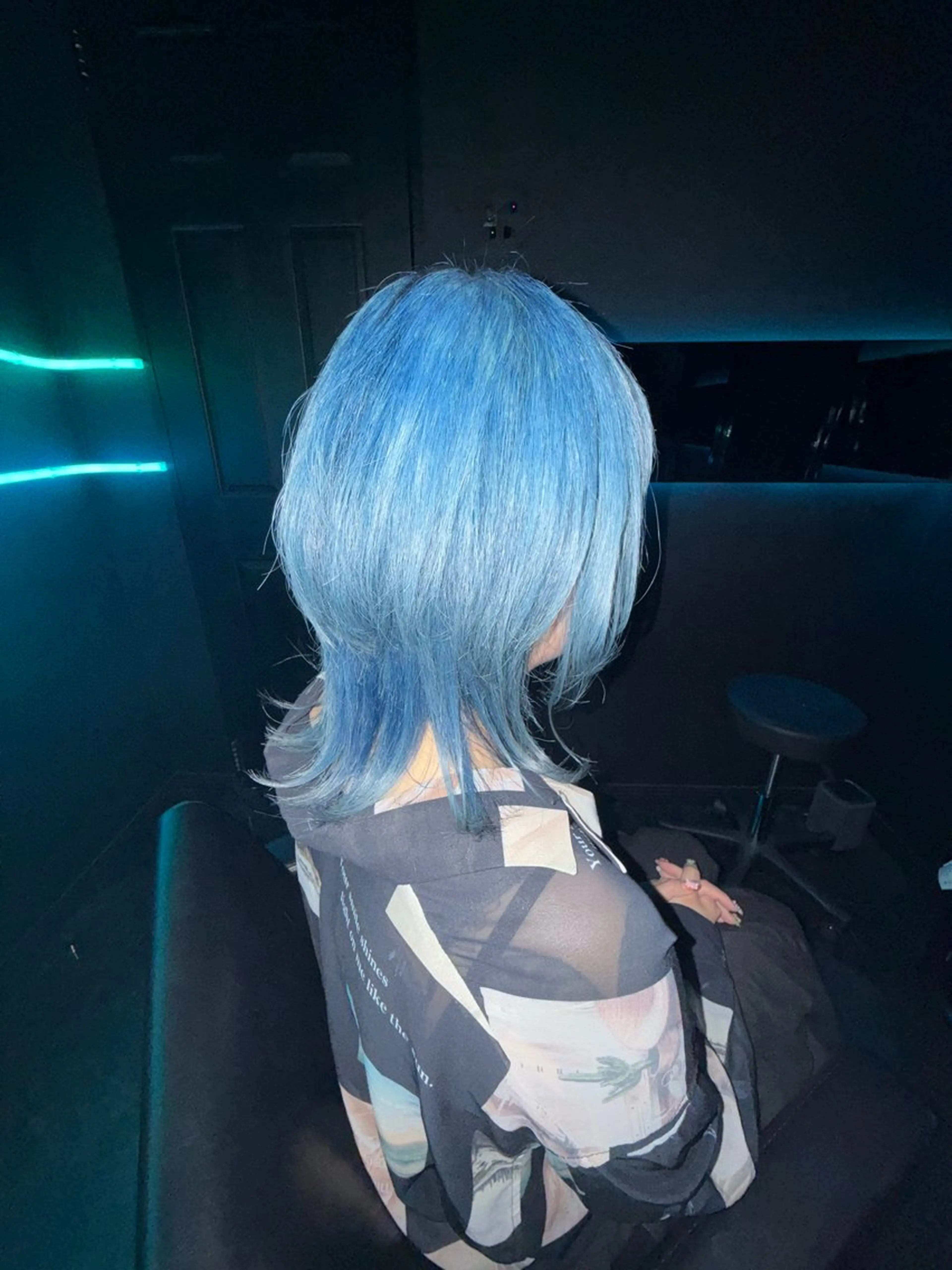 【ミニモ限定メニュー】髪のダメージが気になる方へ、ケアブリーチでダメージ90%削減＋髪質改善カラーの写真