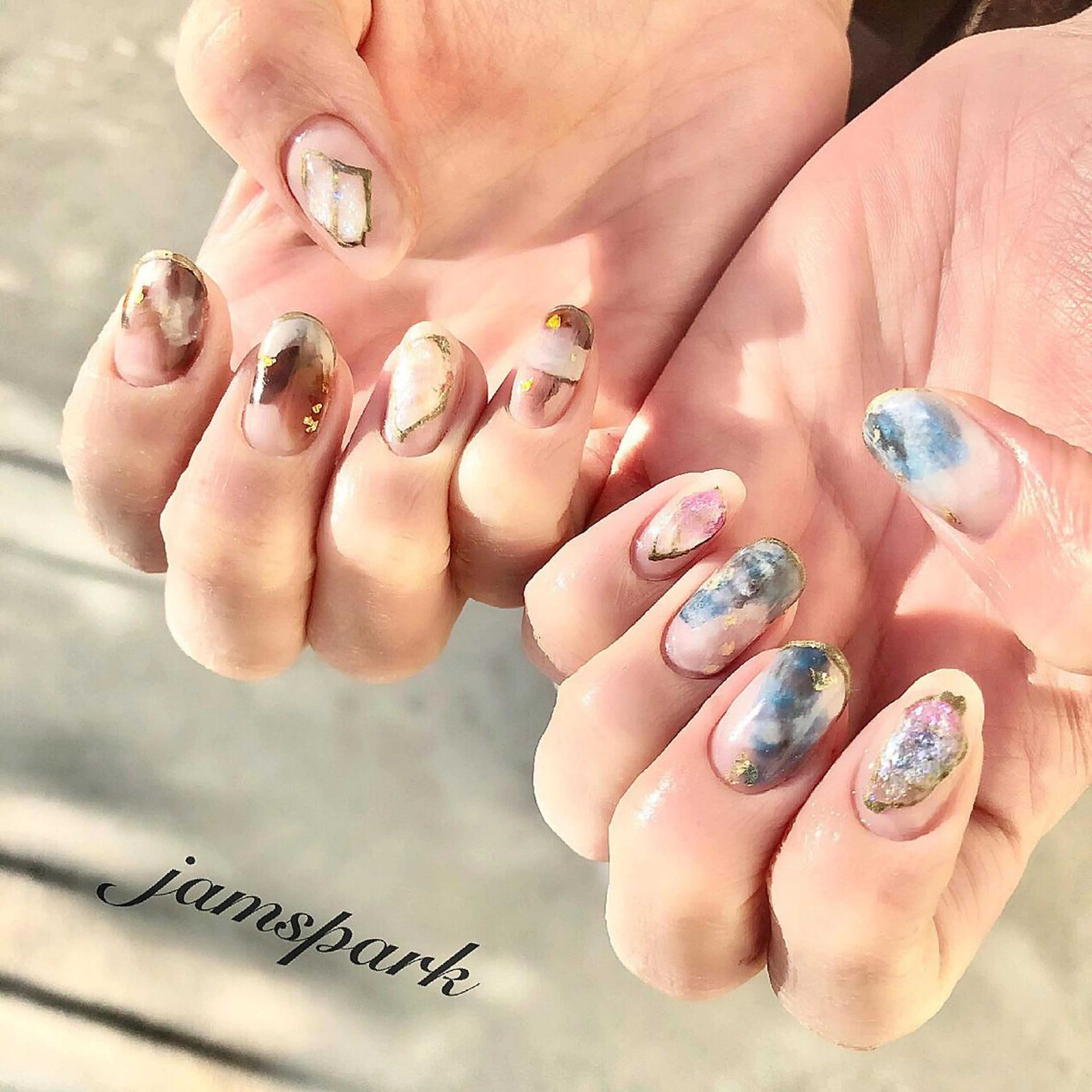 ネイル グラデーション キラキラネイル 大理石ネイル(マーブル) ニュアンスネイル ハンドネイル jamspark ✨のネイルデザイン