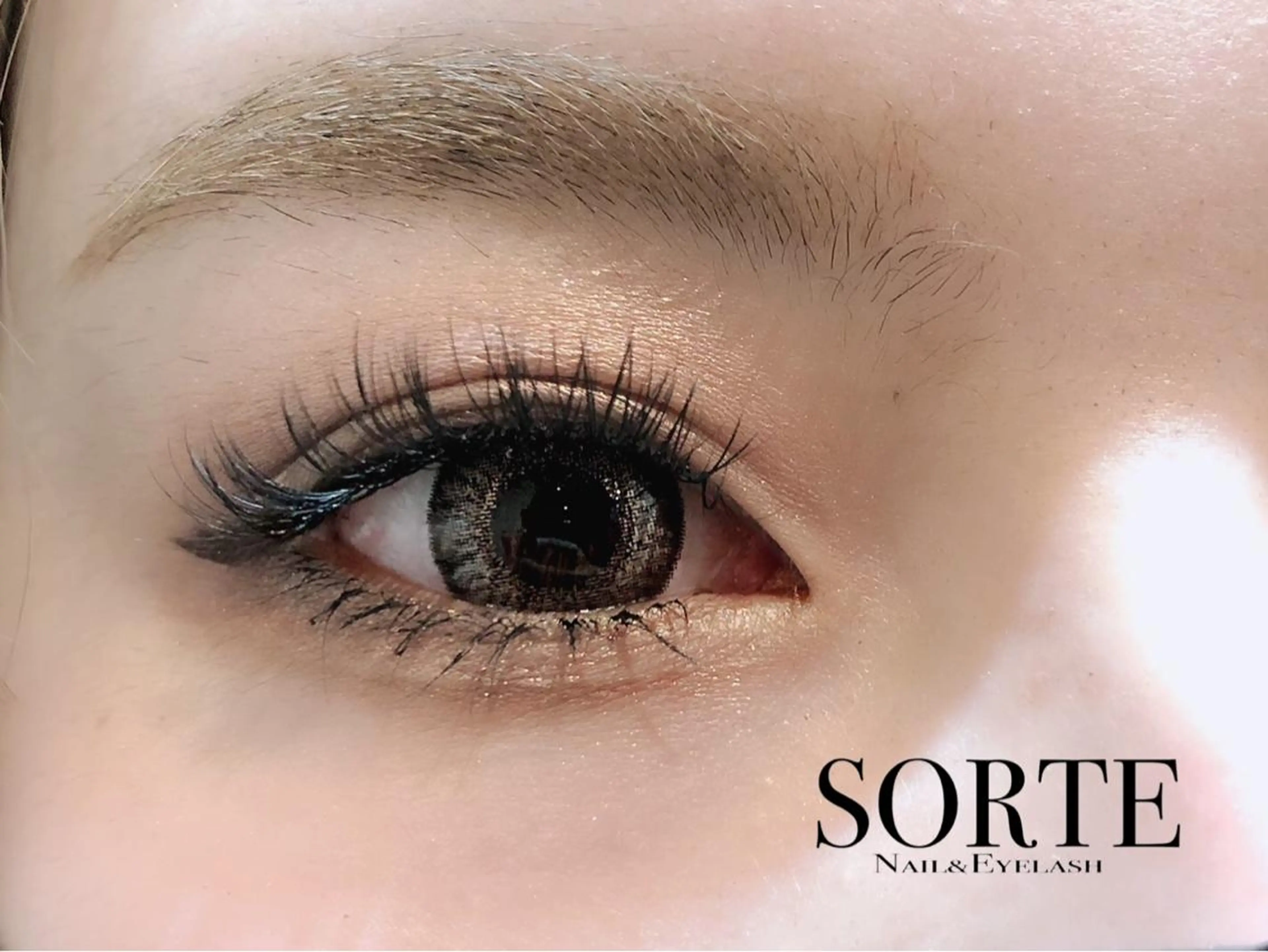 マツエク・マツパ 付け放題 フラットラッシュ Nail&Eyelash  SORTE所属・SORTE .のマツエク・マツパデザイン