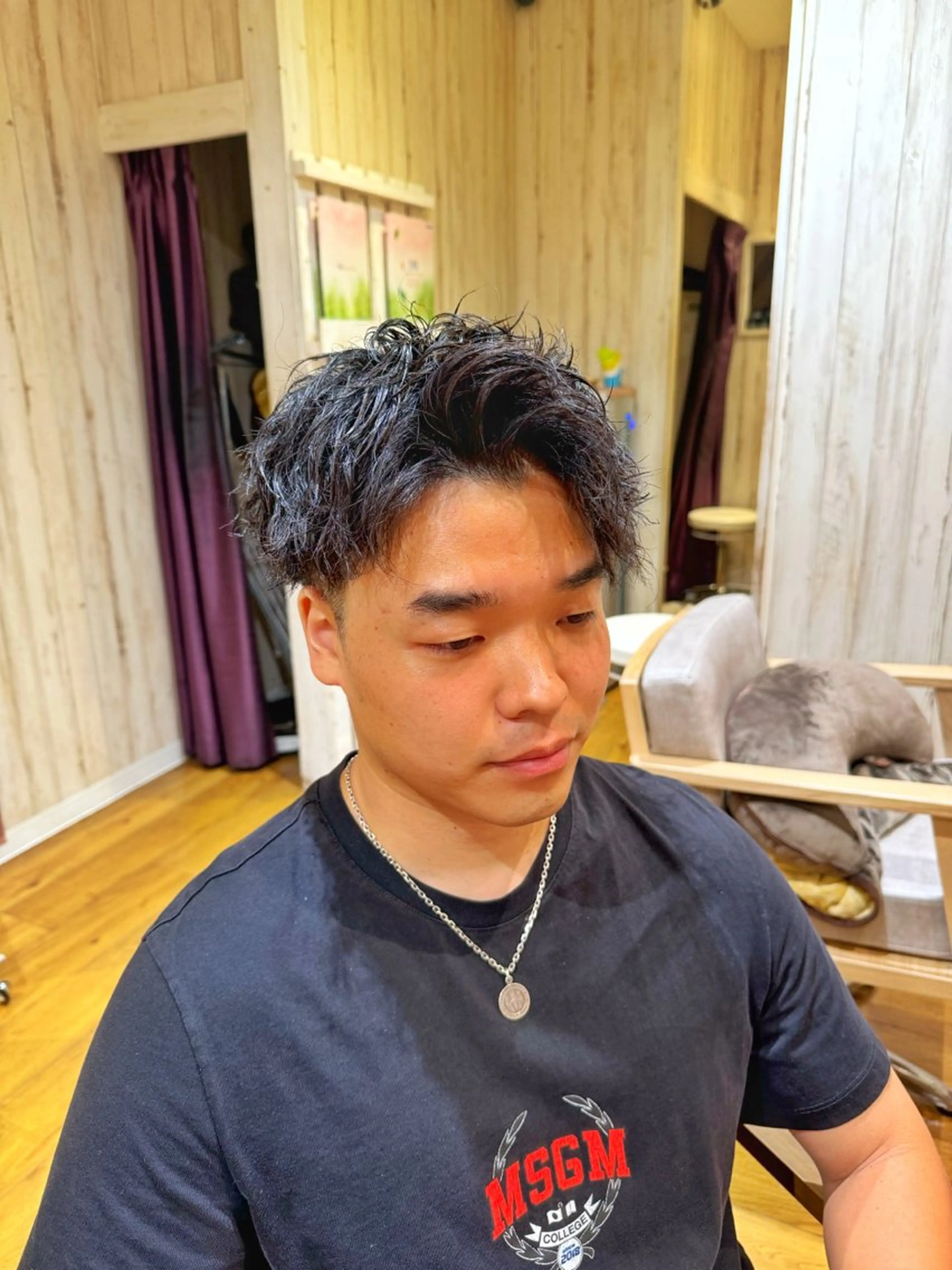 ショート パーマ メンズ 増田 祐のヘアスタイル