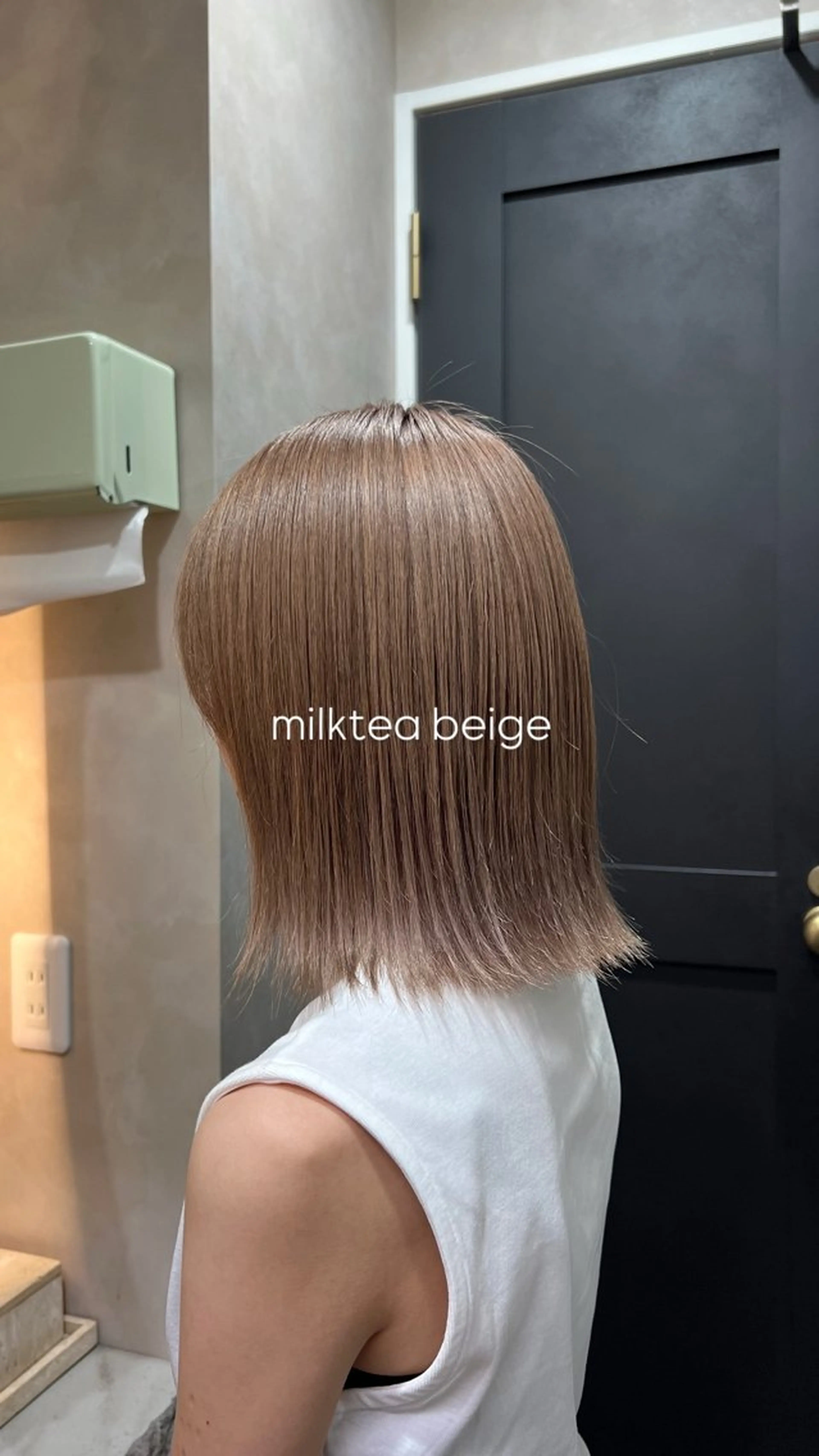 ミディアム カラー ベージュカラー ブリーチ ミルクティーベージュ 長田 すみれ子のヘアスタイル