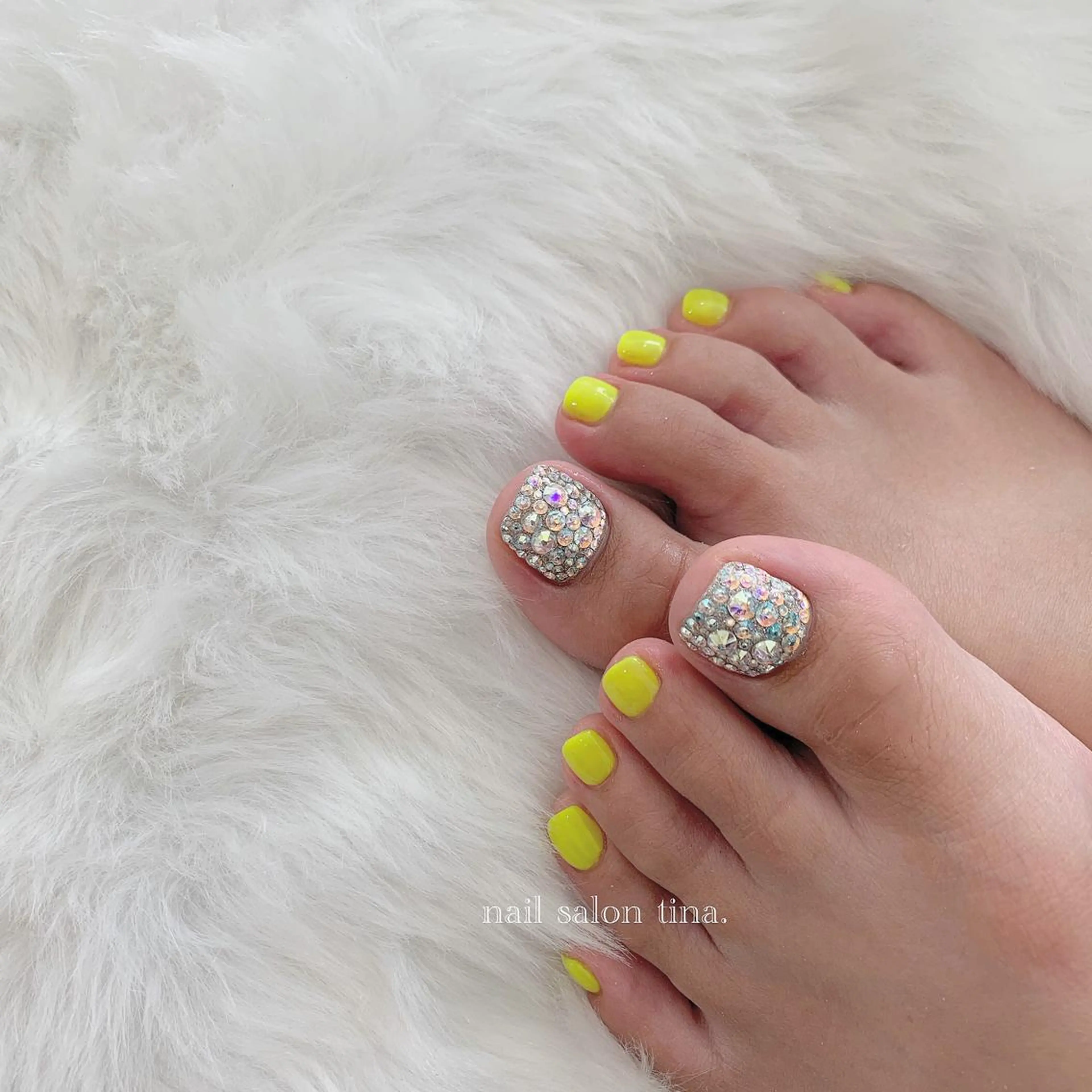 ネイル nail salon tina.所属・中山 はづきのネイルデザイン