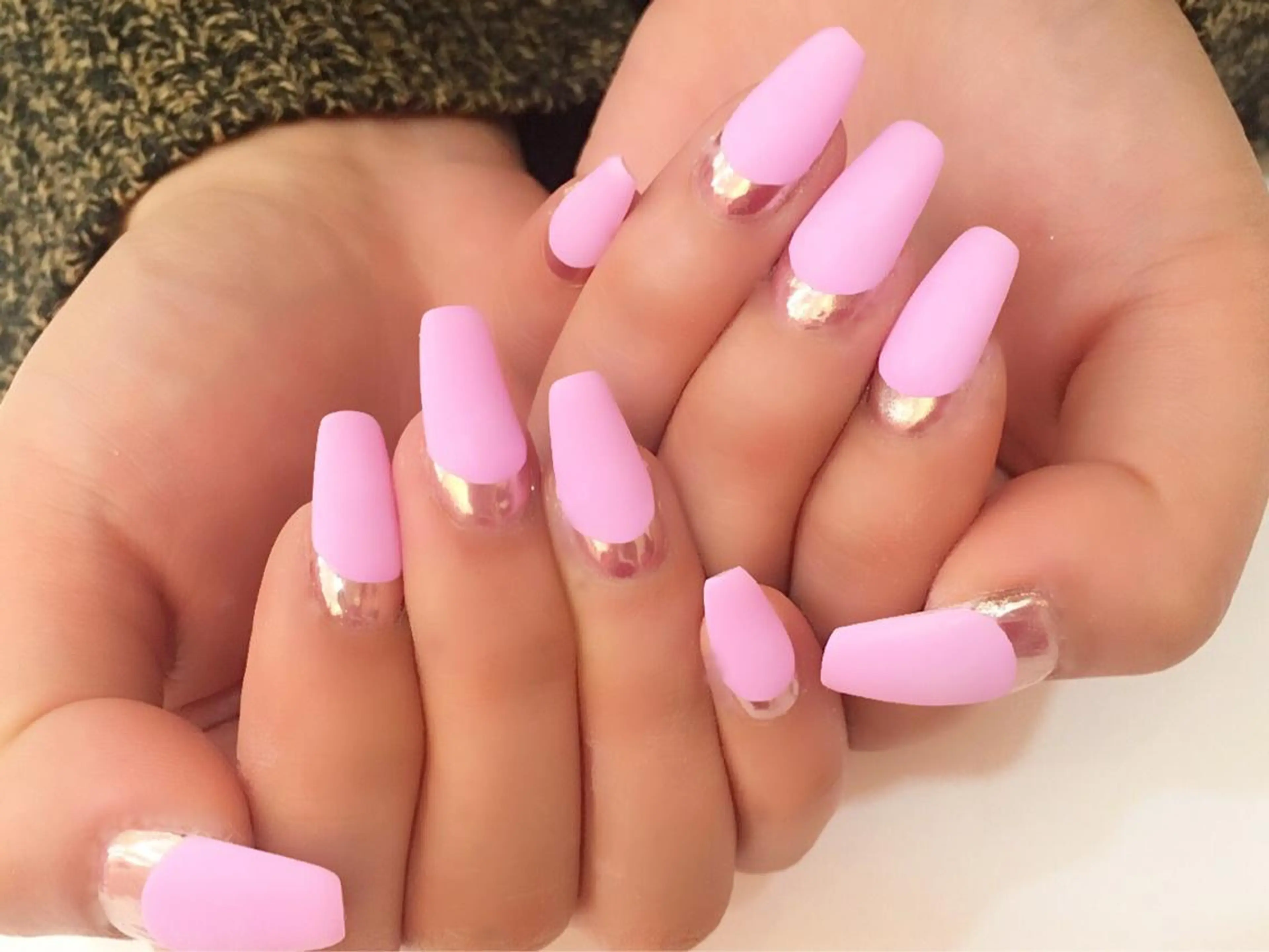 セミロング カラー メンズ キッズ ネイル ジェルネイル ラメ(グリッター) スカルプネイル 冬ネイル NAILSGOGO shibuyaのネイルデザイン