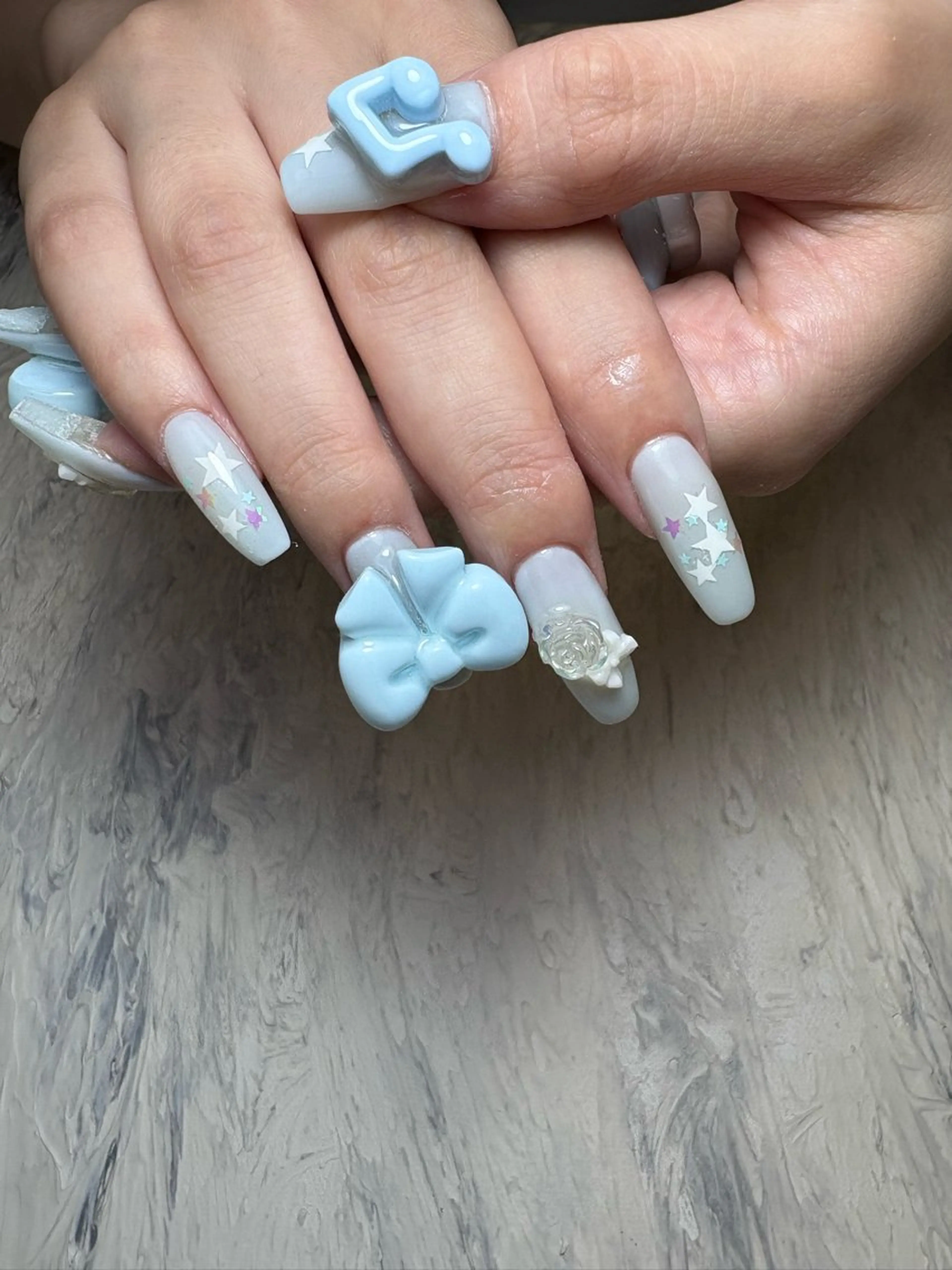 ネイル ハンドネイル Brilho SERIHOのネイルデザイン