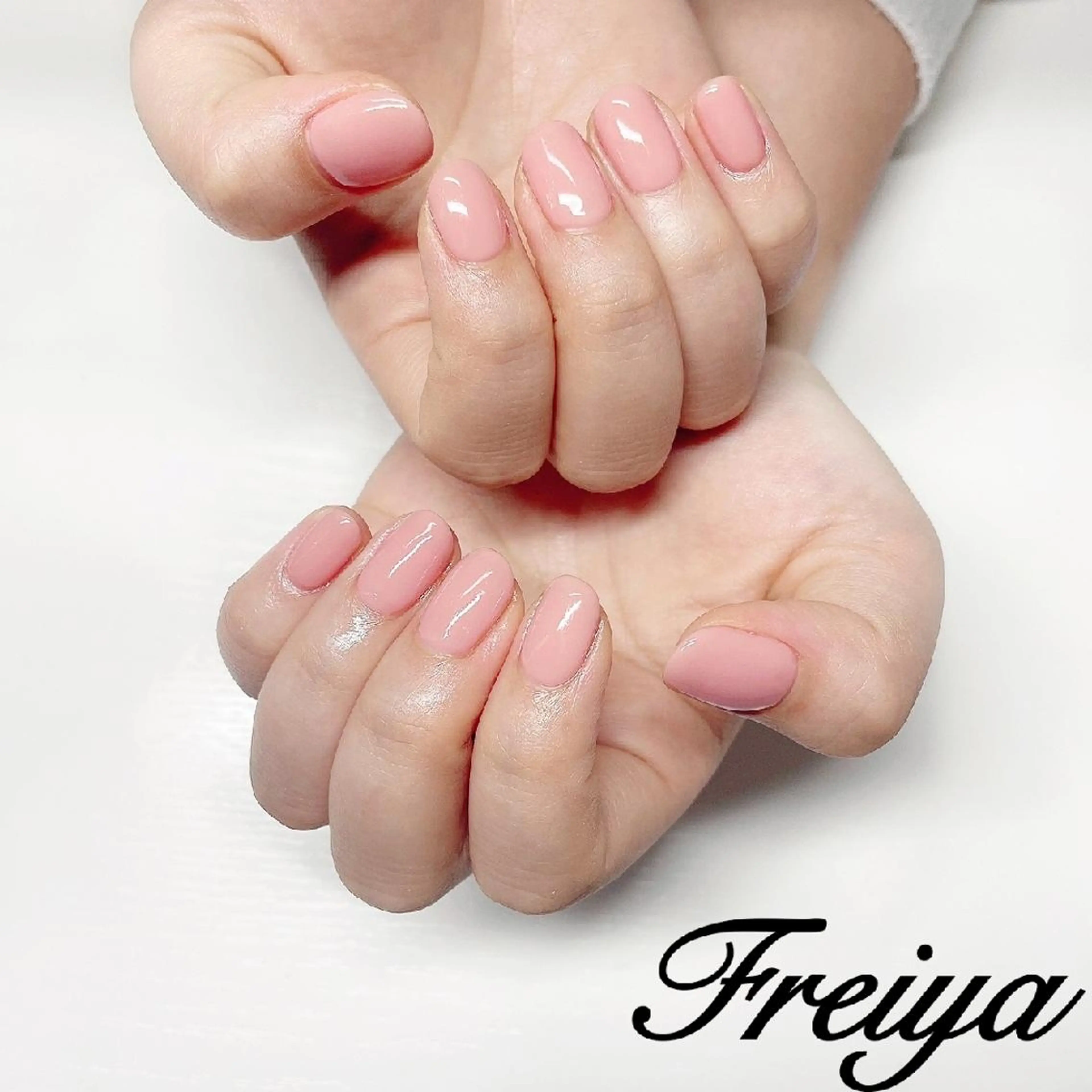 ネイル FREIYA所属・FREIYA マツエク、ネイルのマツエク・マツパデザイン