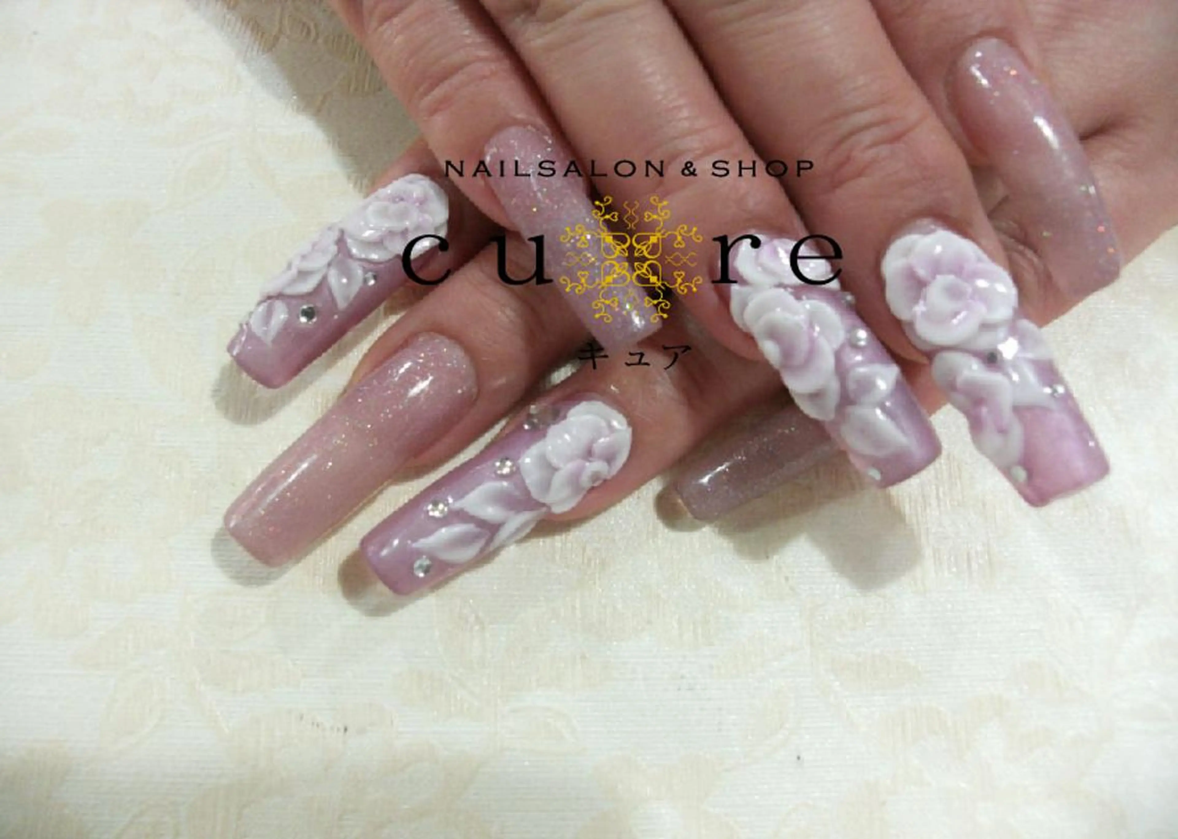 ネイル ネイルサロン Cureのネイルデザイン