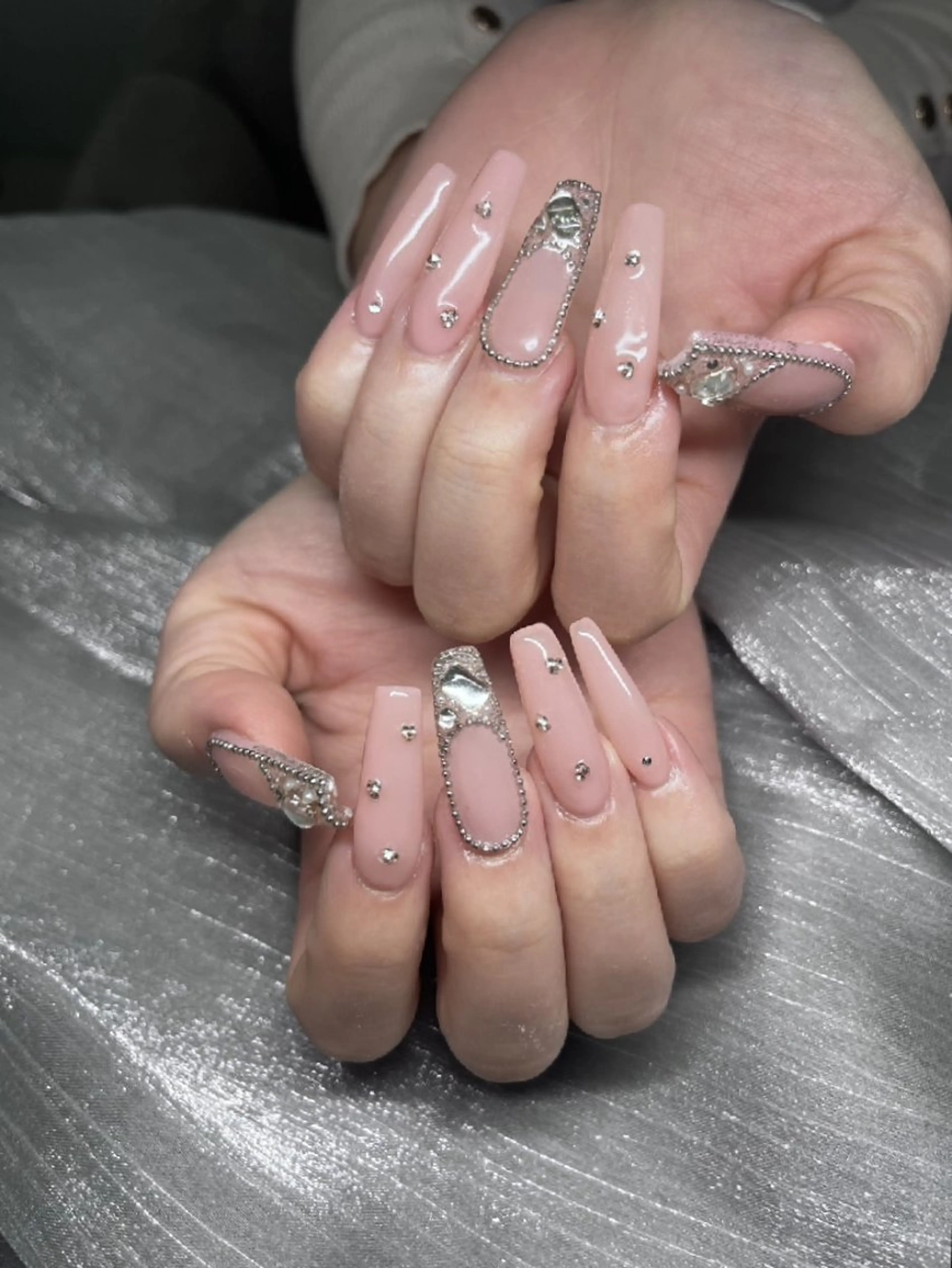 ネイル Re:JUvia 　JUMIのネイルデザイン