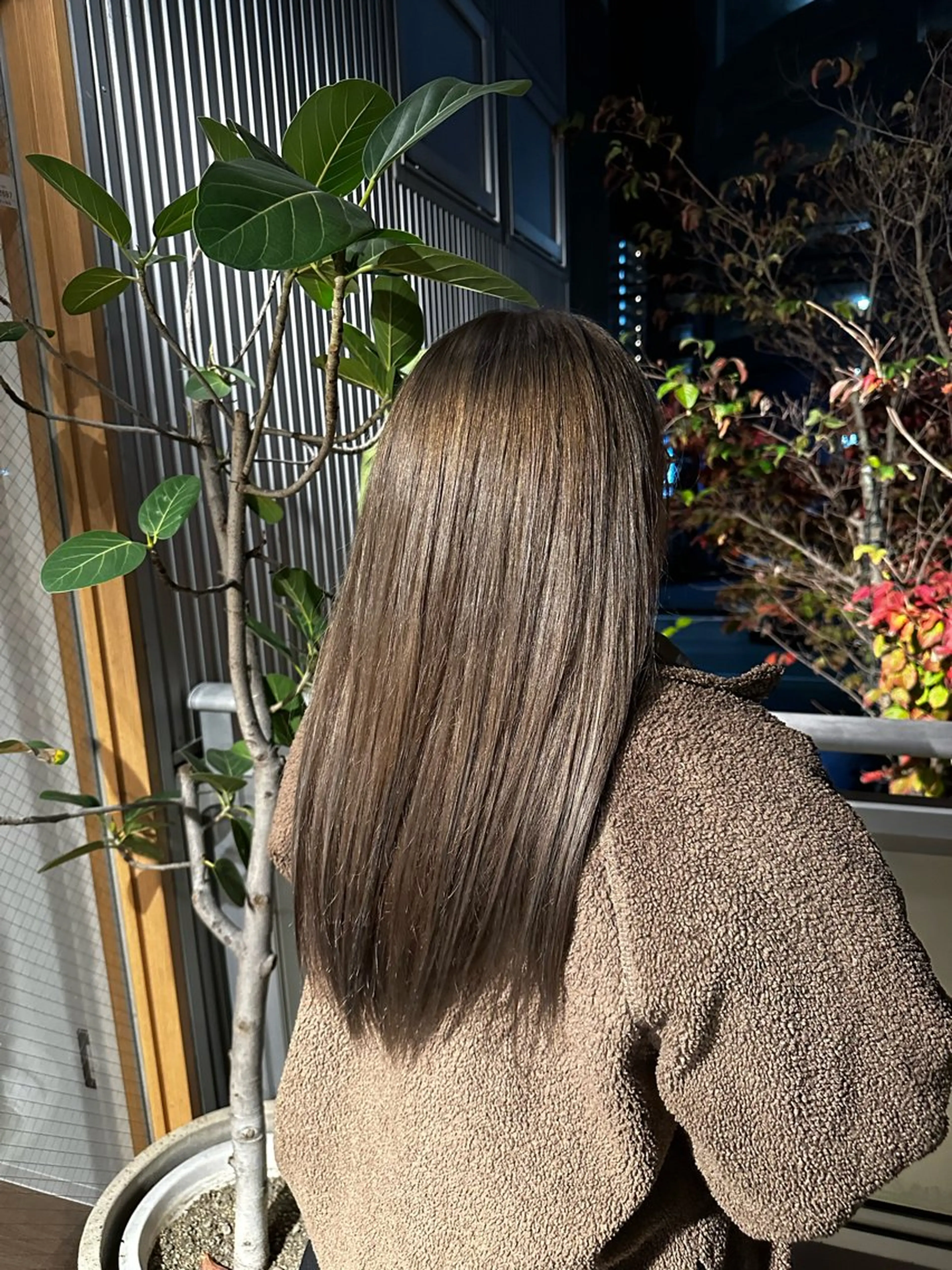 カラー 伊藤 郁弥のヘアスタイル