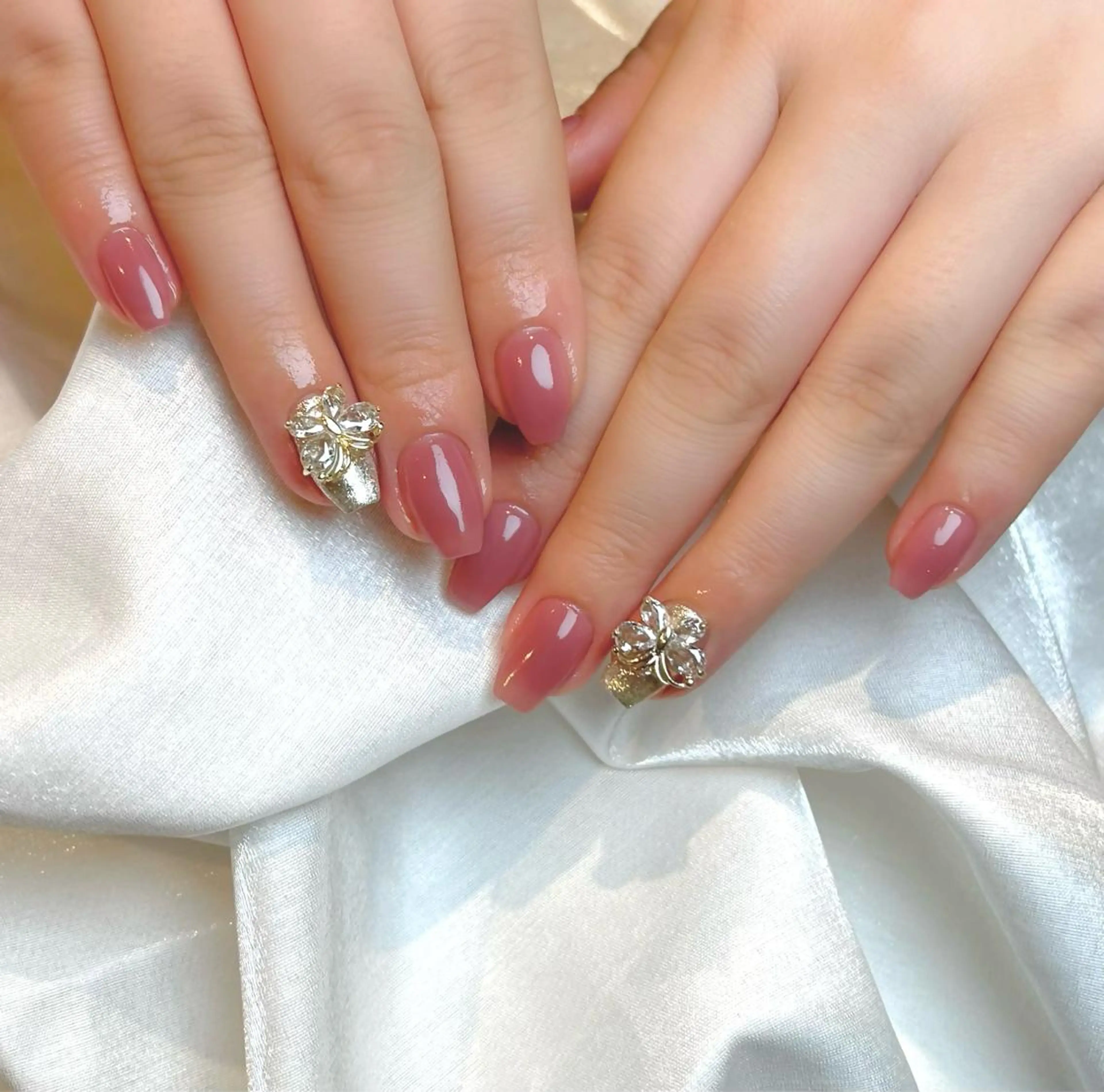 ネイル Lino+ ネイル&よもぎ蒸しのネイルデザイン