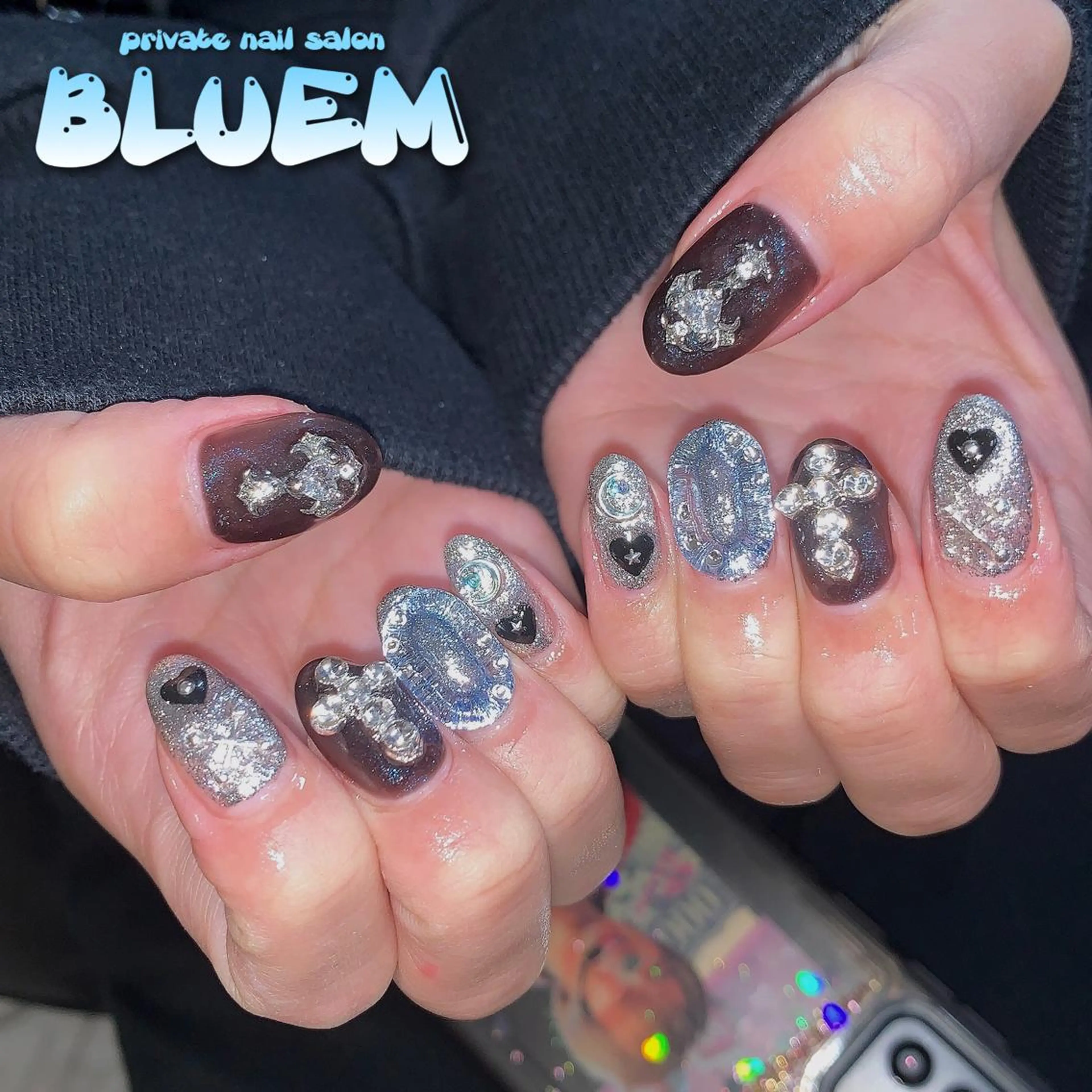 ネイル BLUEM なな🐶のネイルデザイン