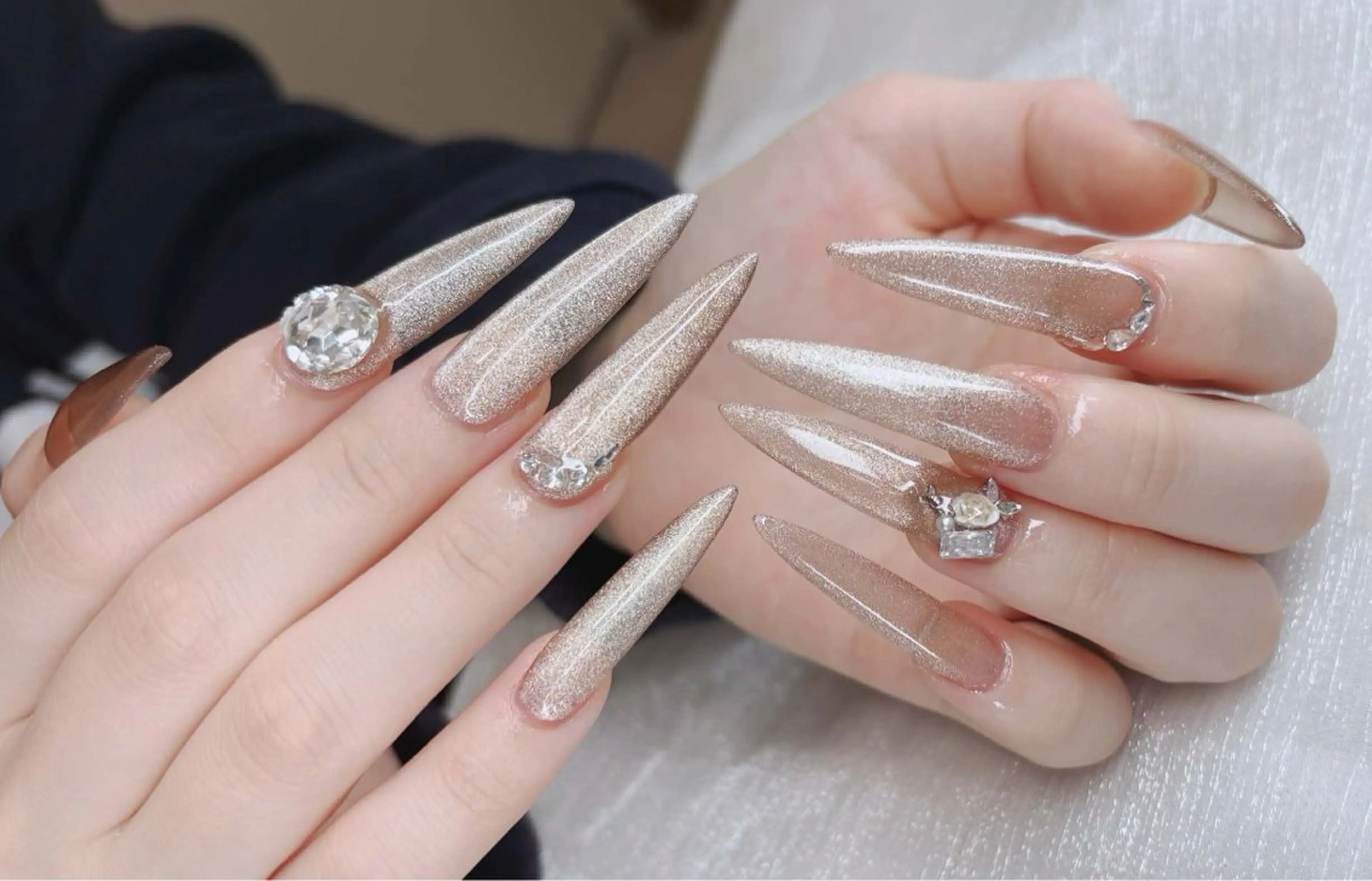 ネイル ゴージャス キラキラネイル ラメ(グリッター) ロングネイル スカルプネイル Kaori Nailのネイルデザイン