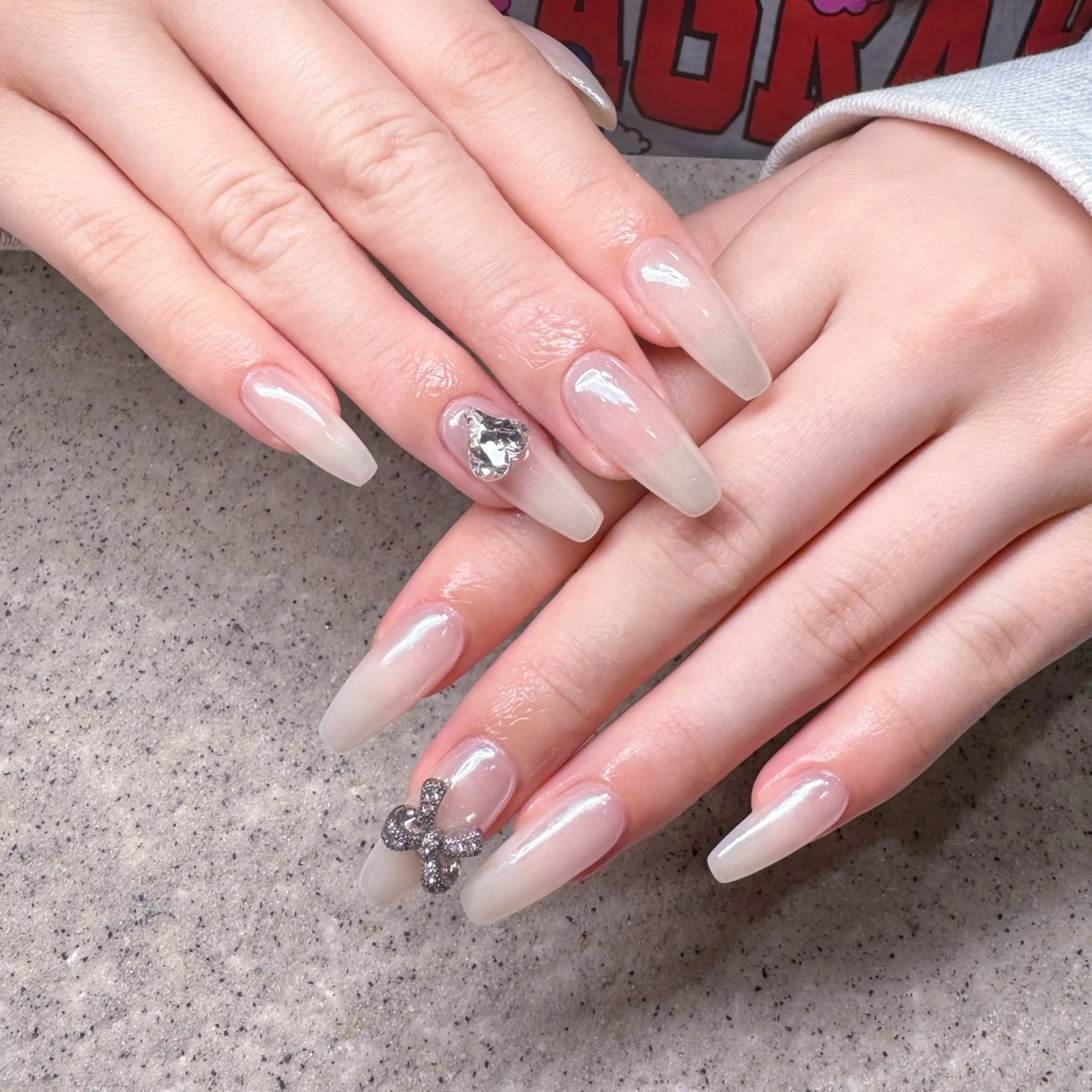 ネイル オーロラネイル ブルー チークネイル フットネイル フレンチネイル ハンドネイル Nails168 ネイルズイロハのネイルデザイン