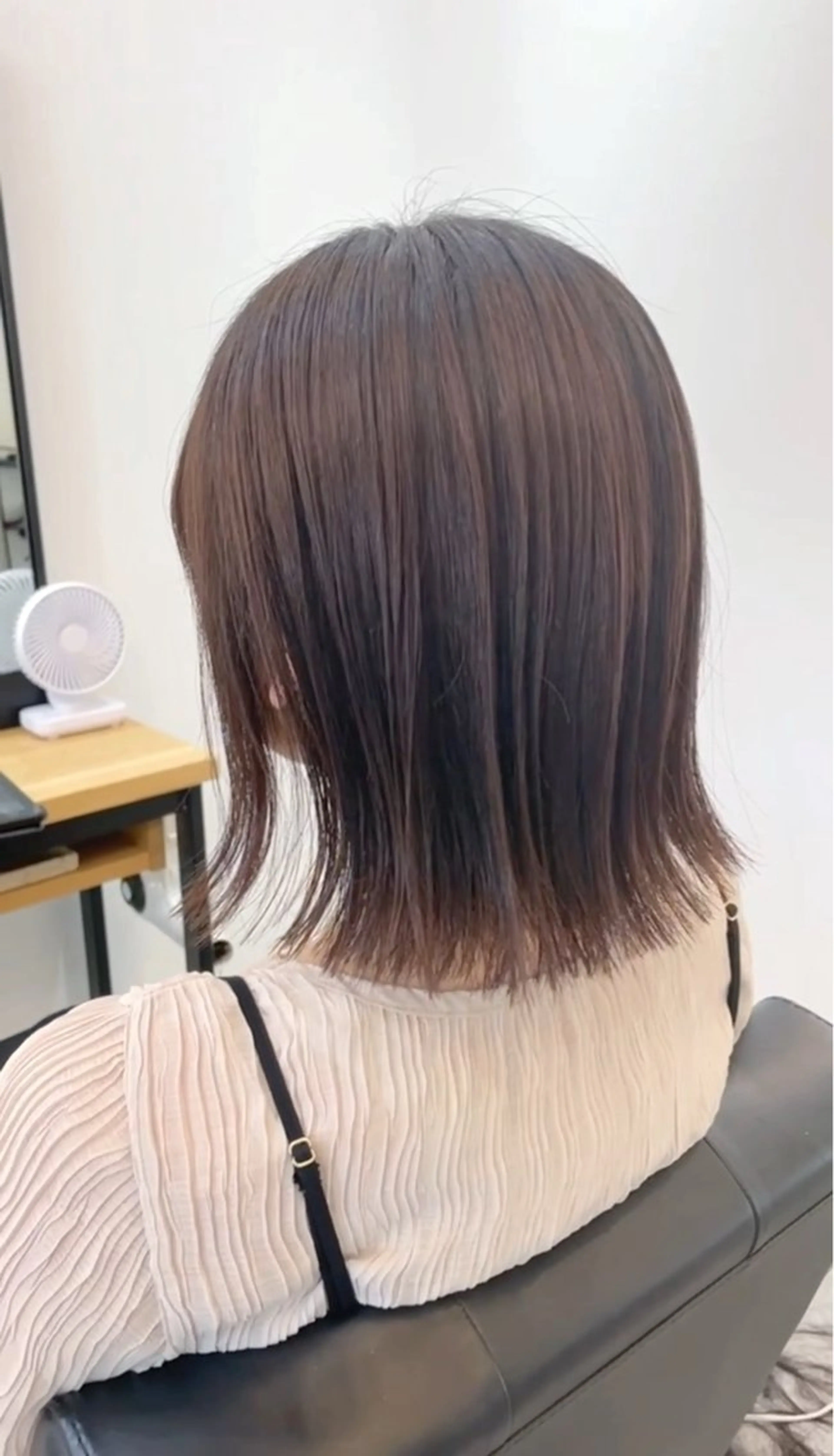 ショート 切りっぱなしボブ ボブ ショートヘア🌴 新居　健のヘアスタイル