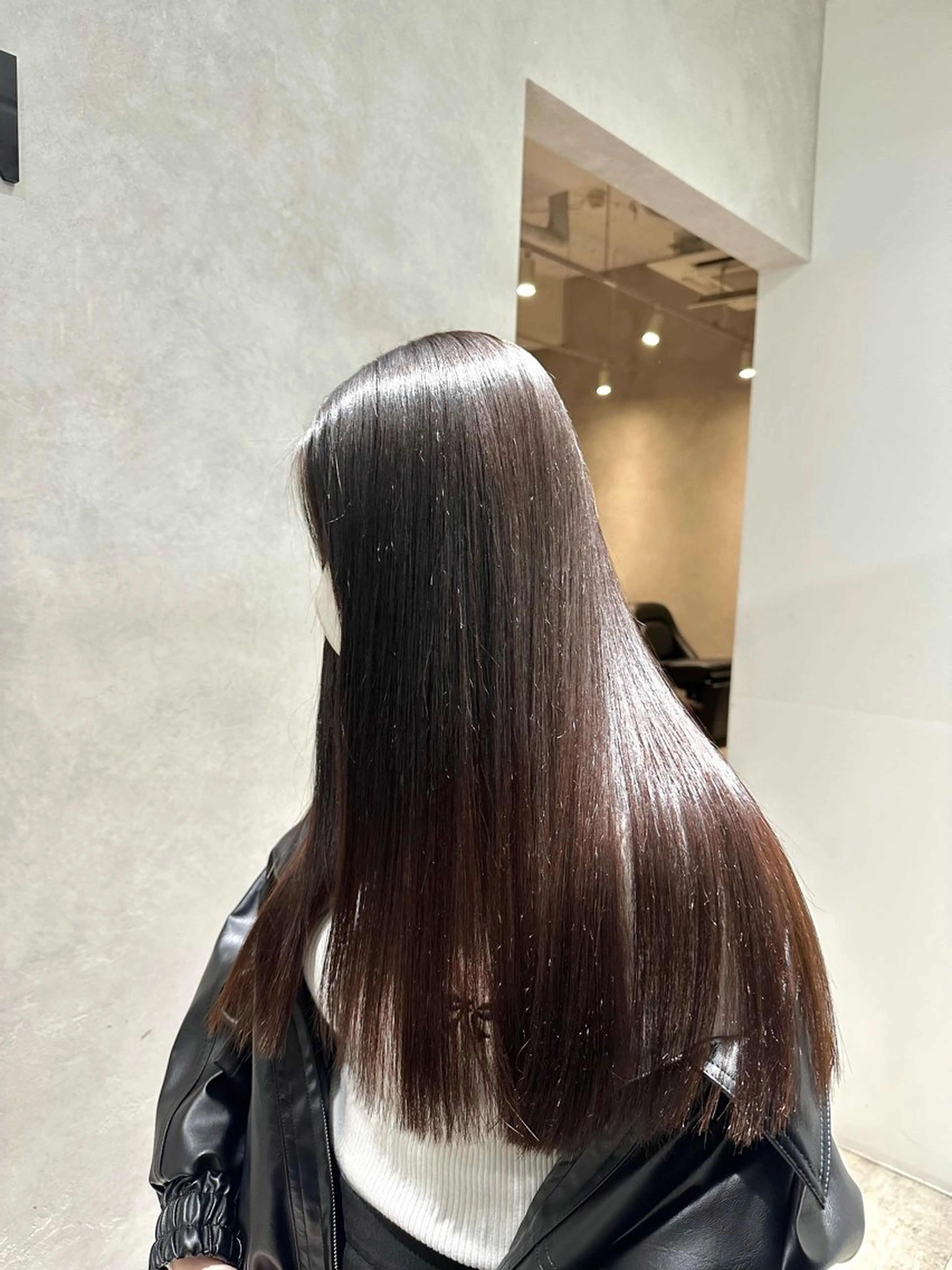 【再来の方】リピートメニュー人気No.1✨ケア縮毛矯正/潤い再注入で美髪形成の写真