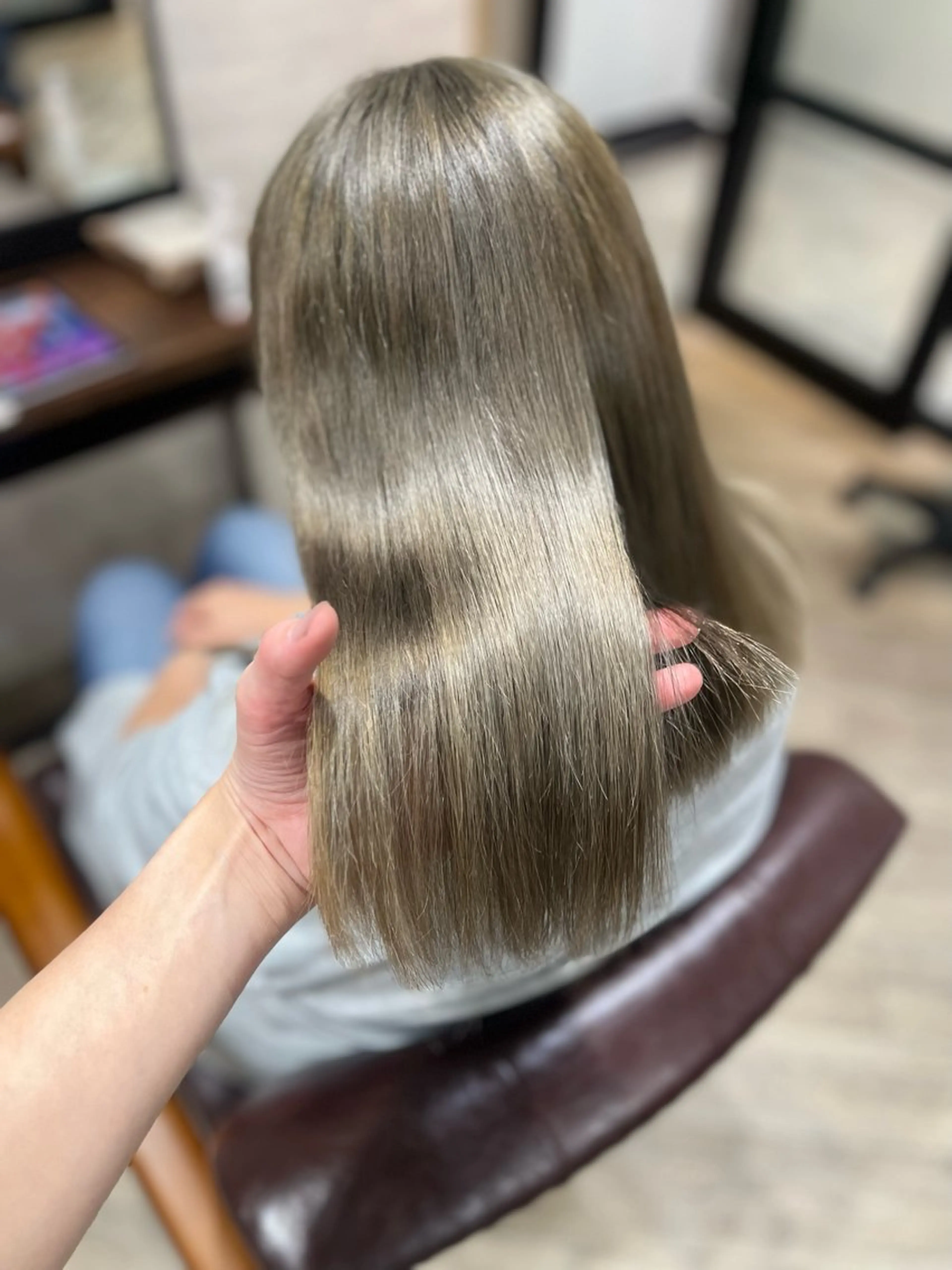 セミロング カラー グレージュ ミルクティーグレージュ カット ヘアカラー トリートメント 🫧ぷる艶カラー🫧 Yuubi🦩のヘアスタイル