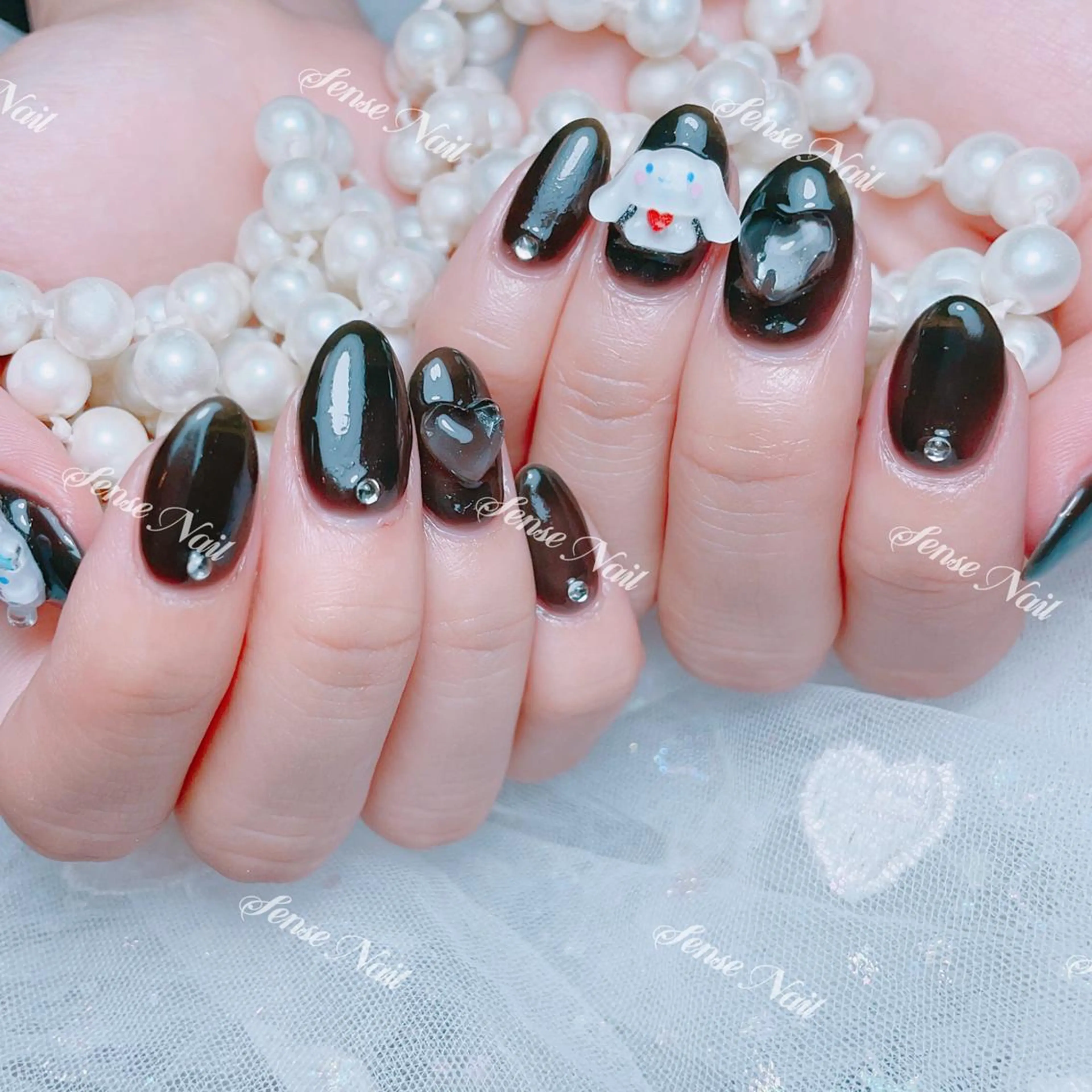 ネイル Kurieitibu 🍬Byu~tīのネイルデザイン