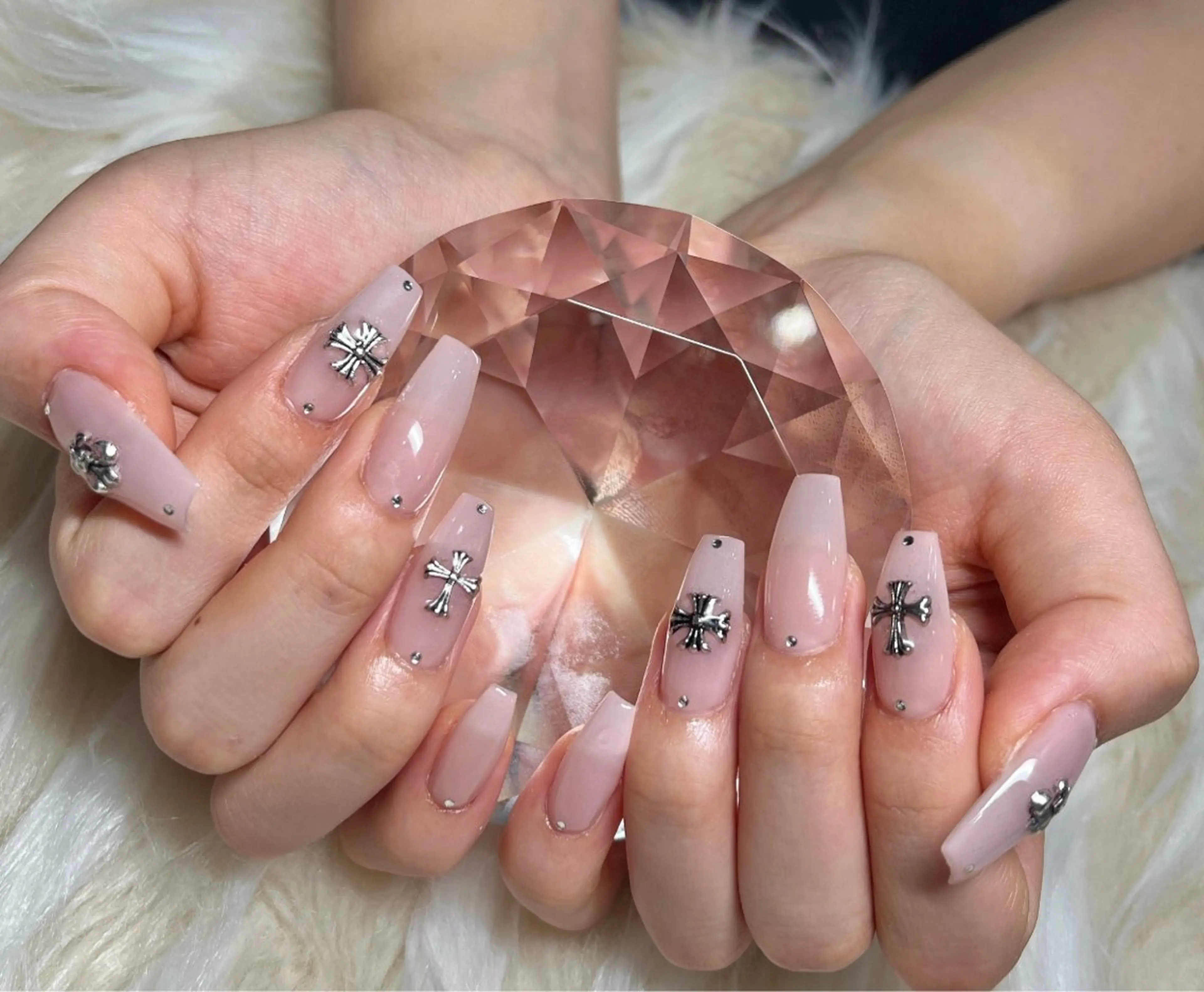 ネイル 長さ出し フットネイル フレンチネイル ジェルネイル グラデーション ハンドネイル Nail&eye Belire 新宿のネイルデザイン
