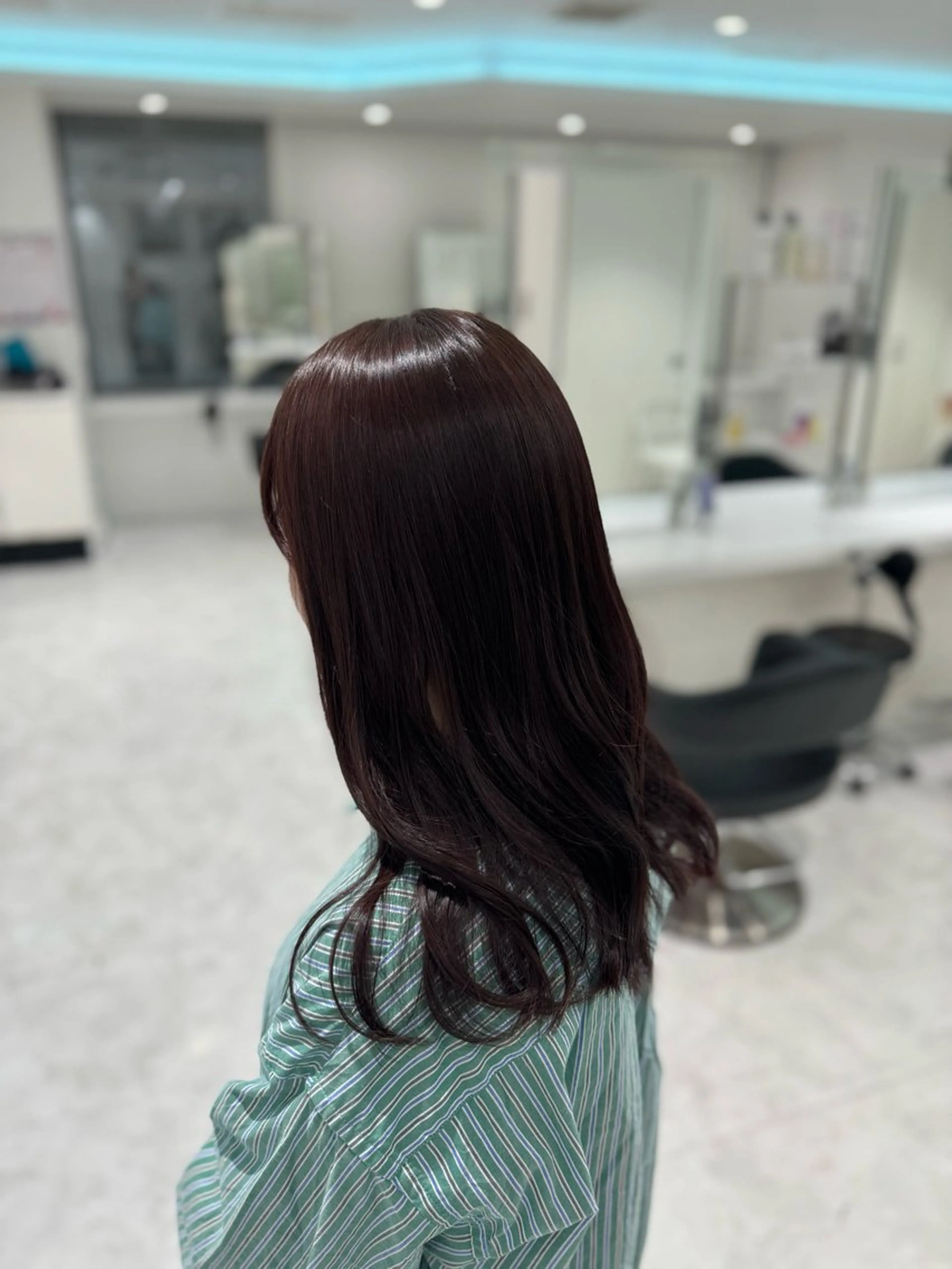 カラー 🤍透明感ブラウン himi🤍のヘアスタイル