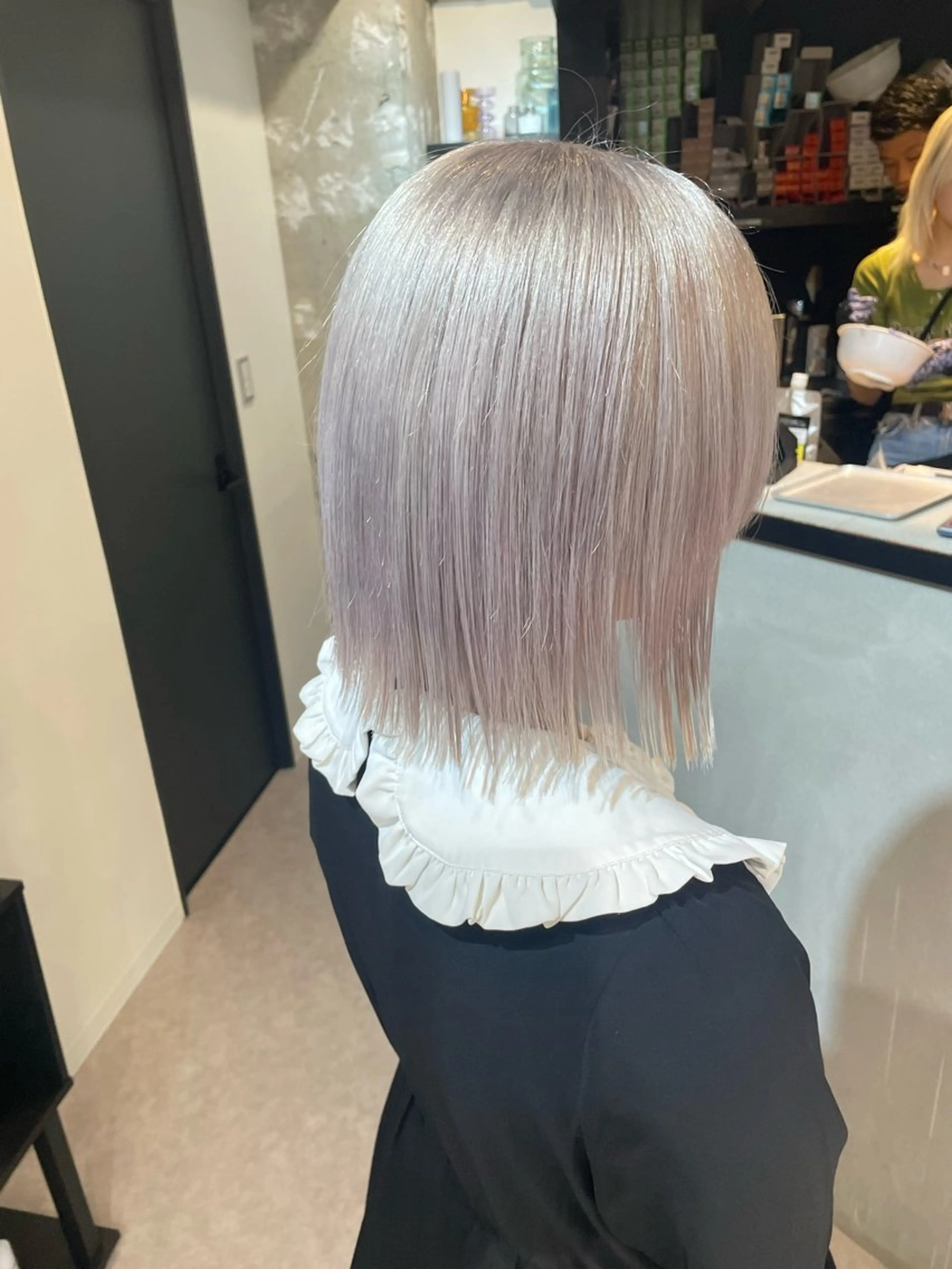 ショート 韓国ハイトーン🦋 hikariのヘアスタイル