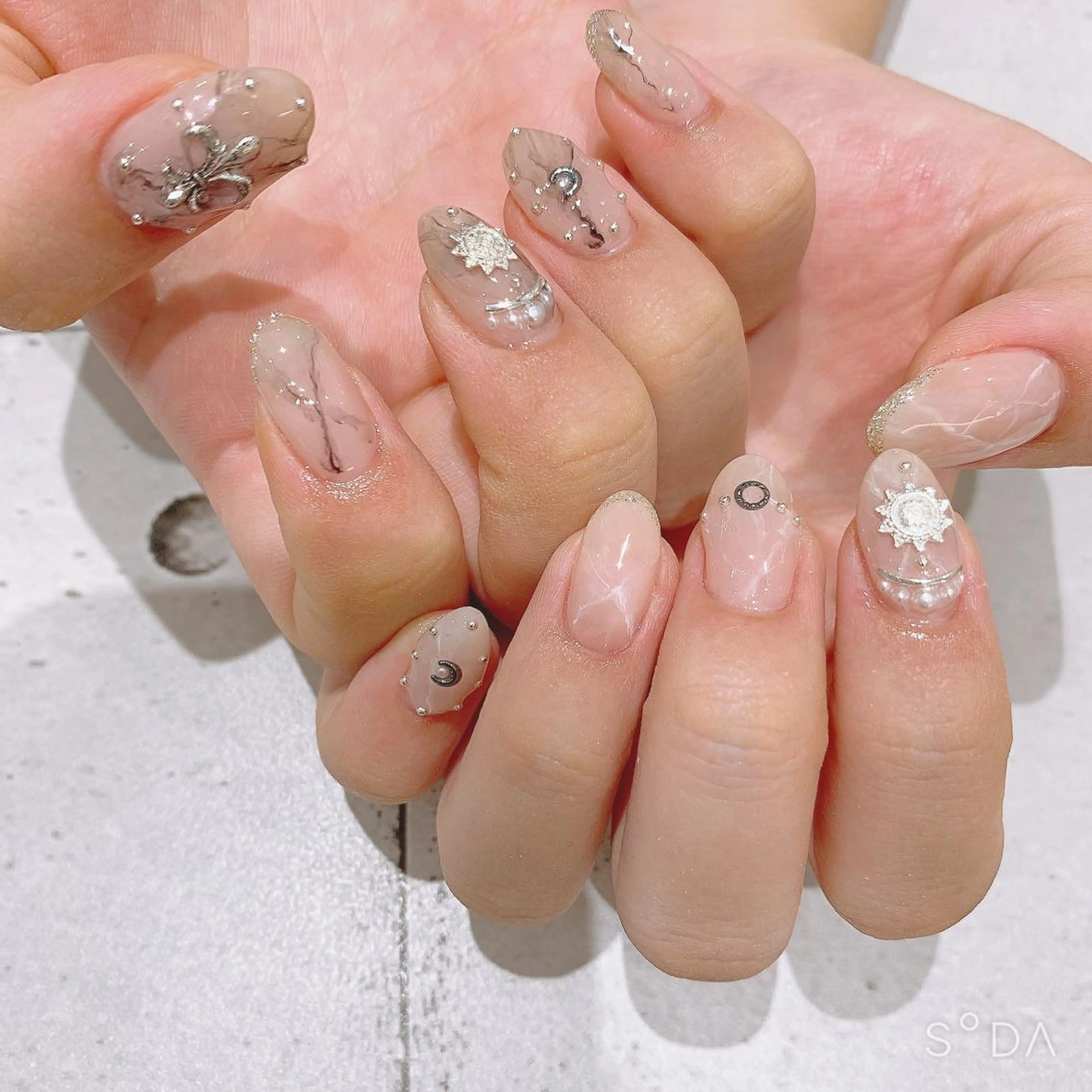 ネイル Rena colore'のネイルデザイン