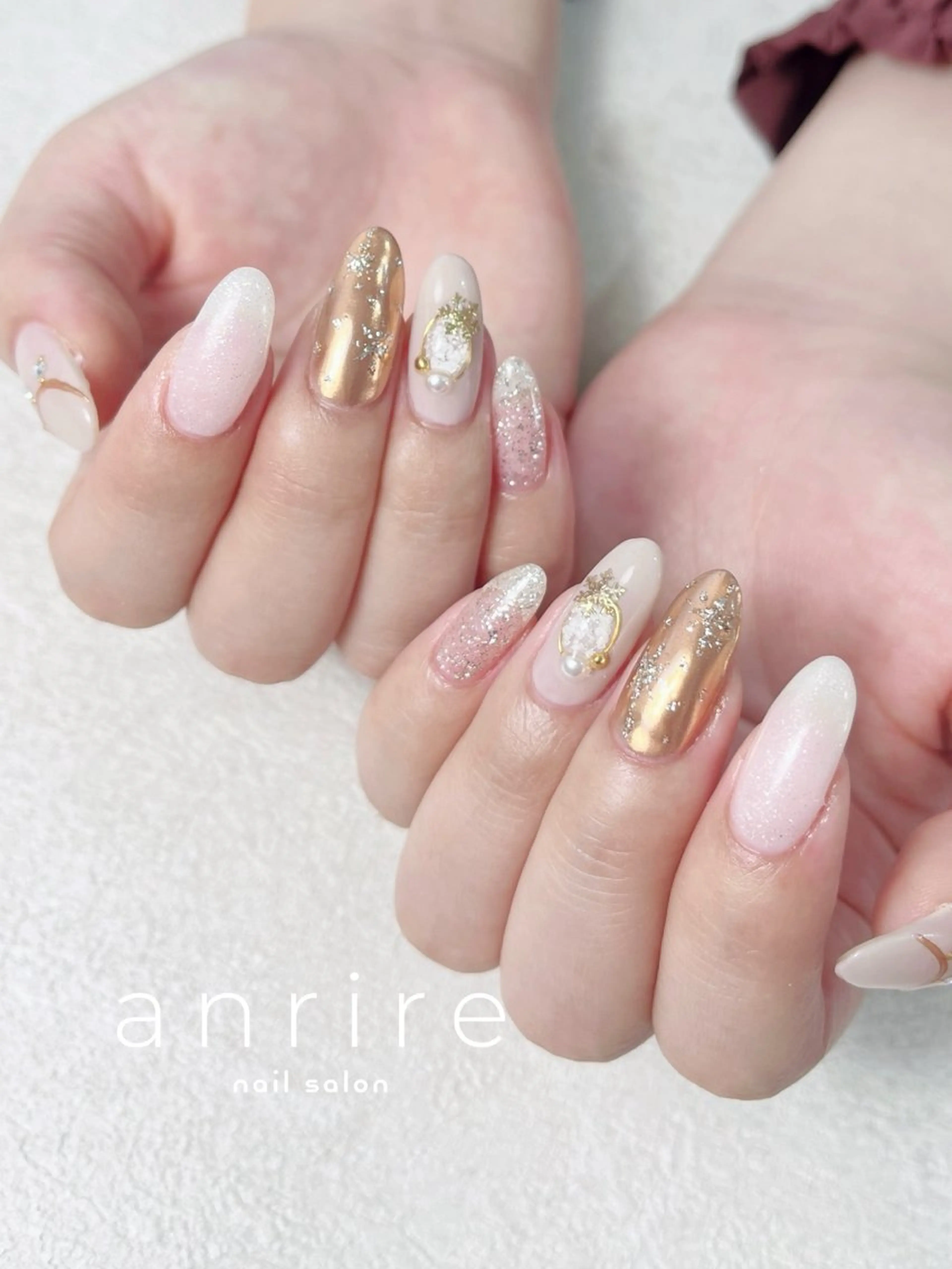 ネイル ジェルネイル ゴールド キラキラネイル ラメ(グリッター) ミラーネイル ハンドネイル nail salon anrire〜アンリール〜所属・nailsalon anrireのネイルデザイン