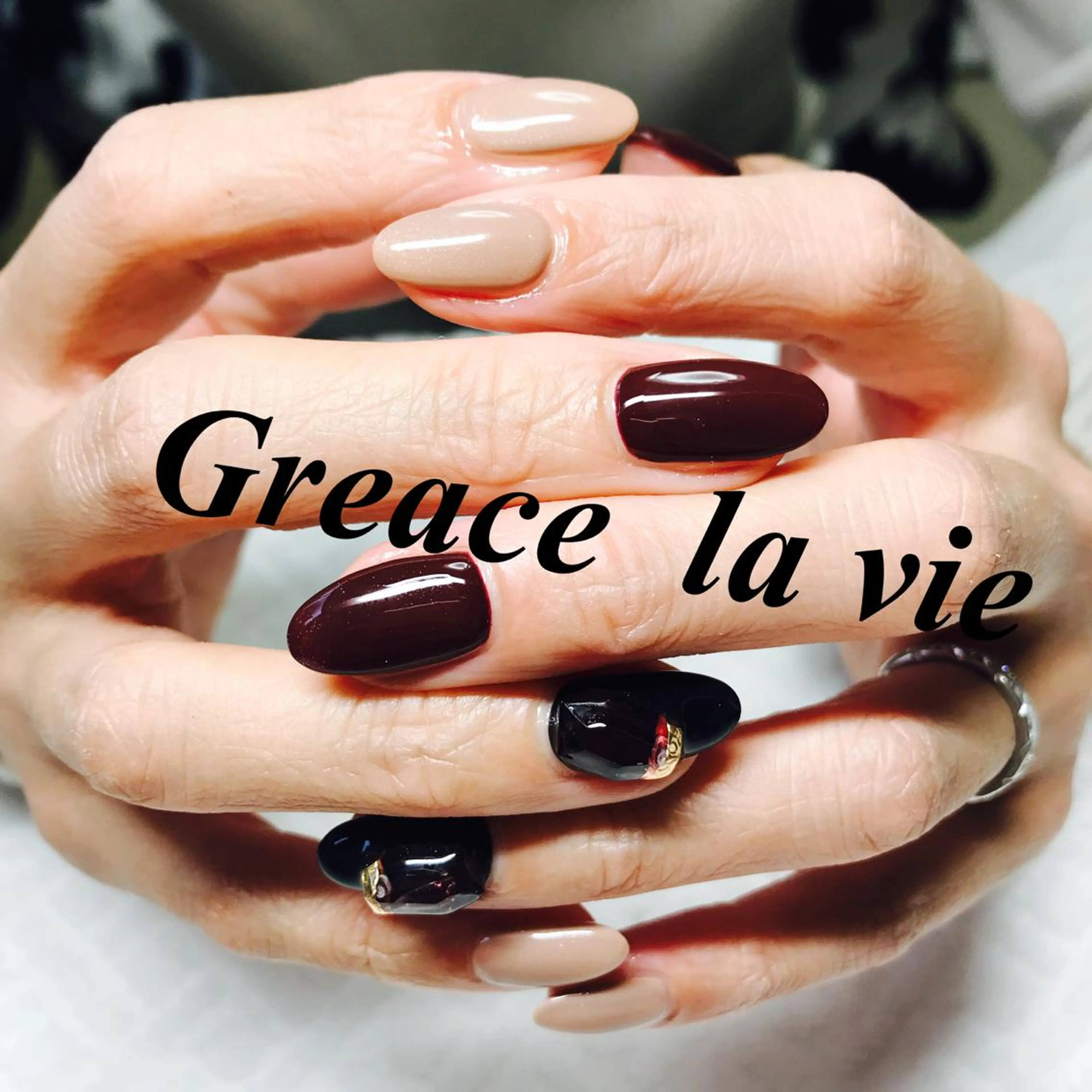 セミロング カラー パーマ ヘアアレンジ キッズ ネイル マツエク・マツパ シンプルネイル Greace la vie所属・Greace  la vieのネイルデザイン