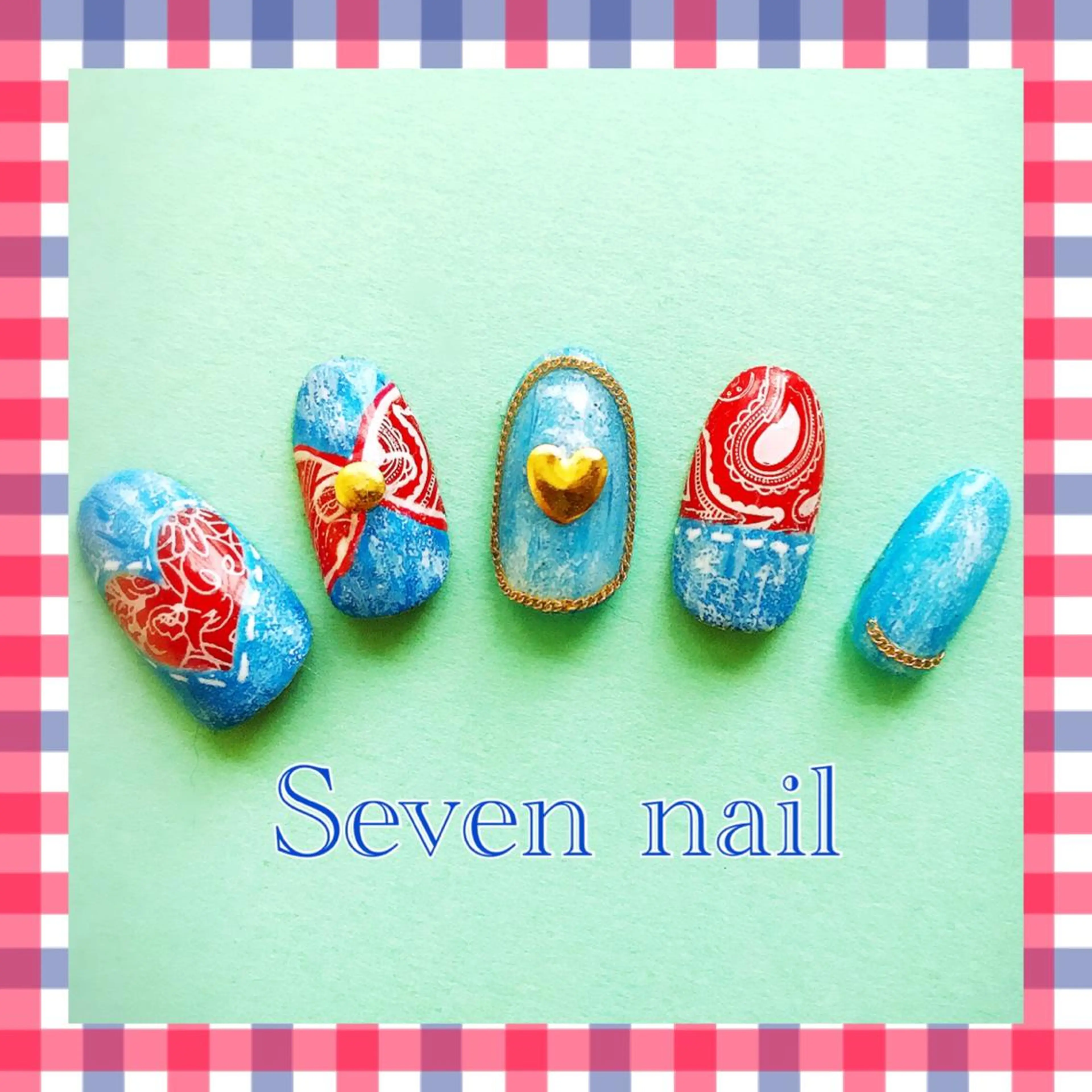 ネイル 名倉 なな子のネイルデザイン