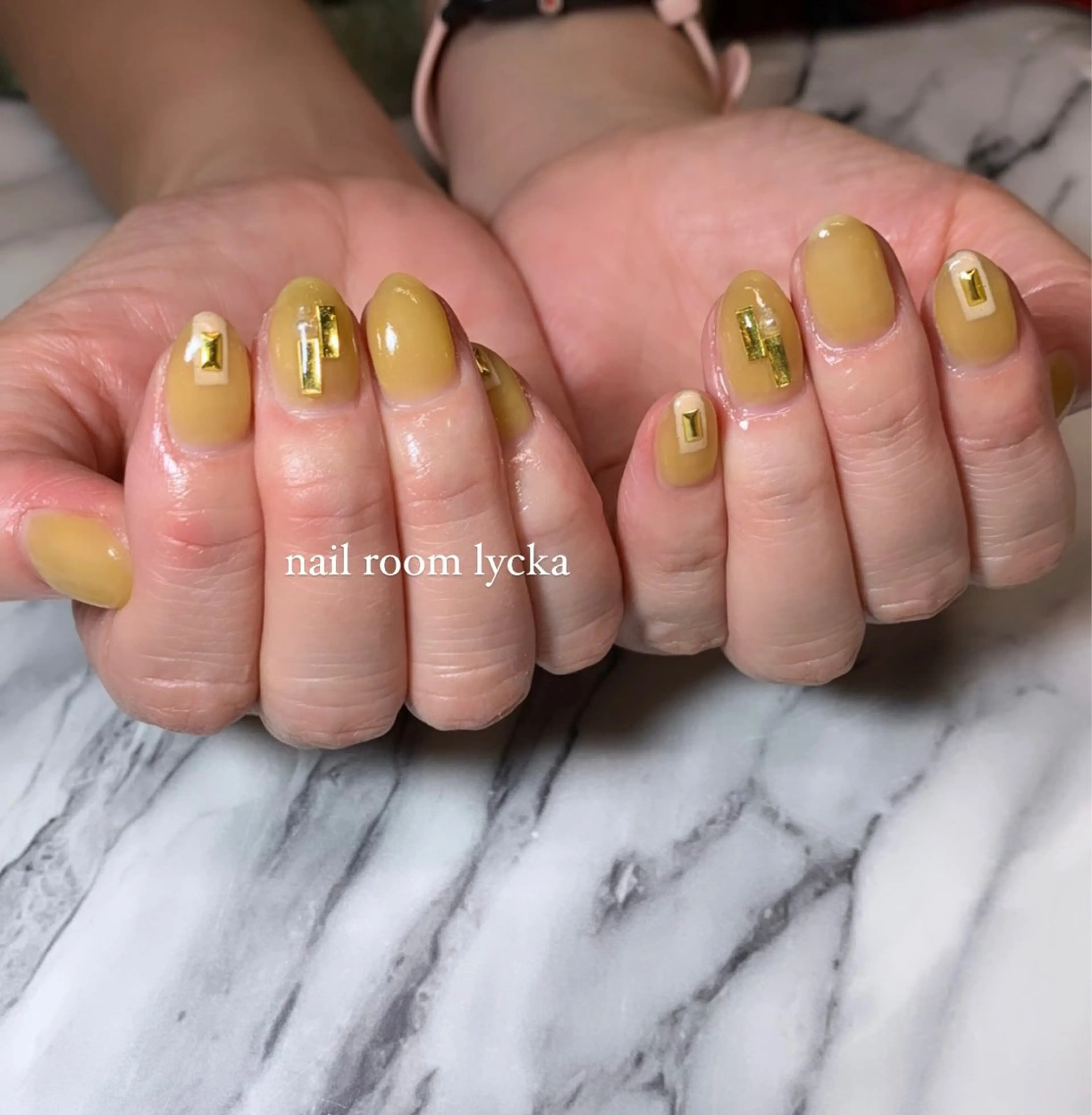 ネイル ﾈｲﾙﾙｰﾑﾘｯｶ 𝐦𝐚𝐲𝐮のネイルデザイン