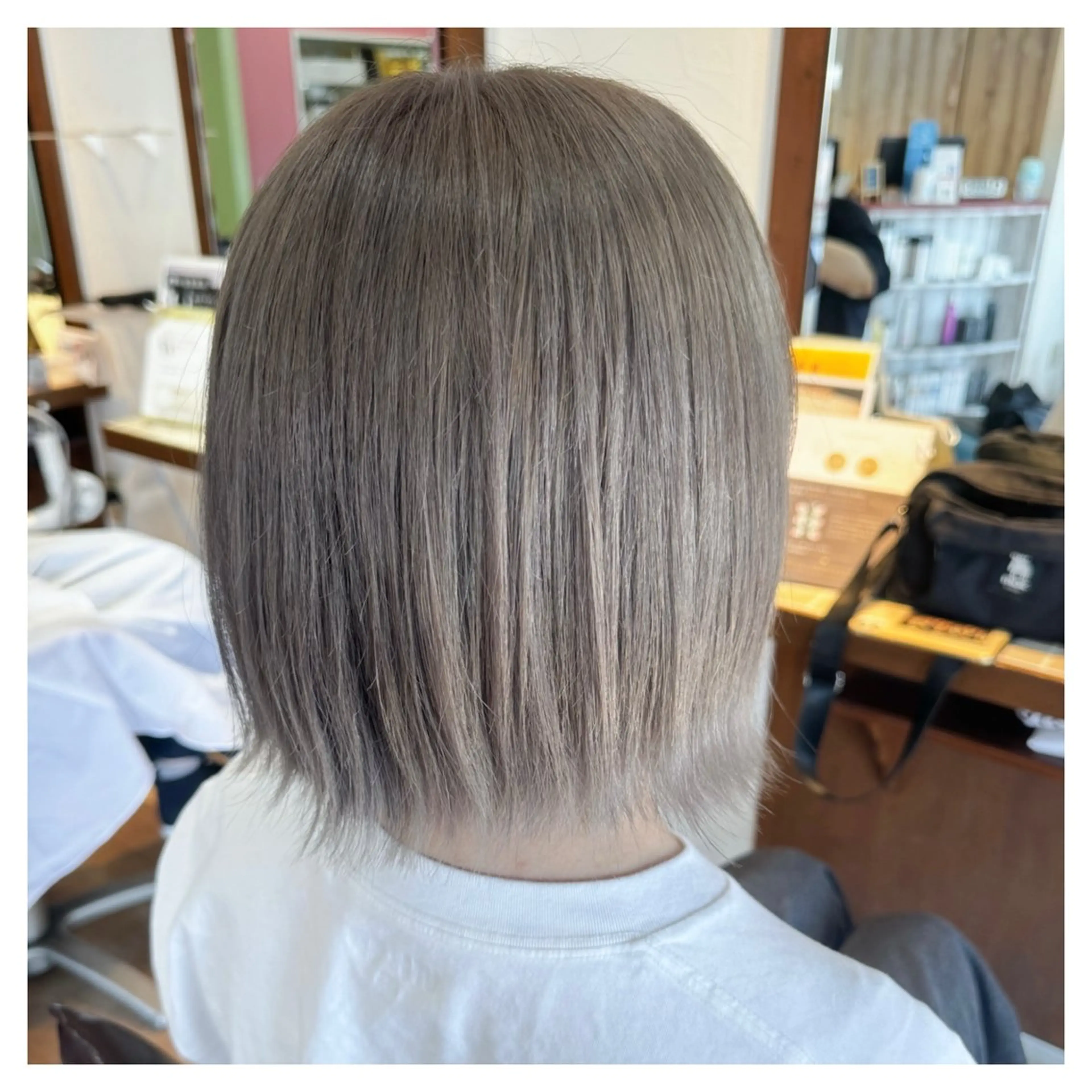 ミディアム カラー ヘアカラー トリートメント 🦖稲葉菜月🦖 異動しましたのヘアスタイル