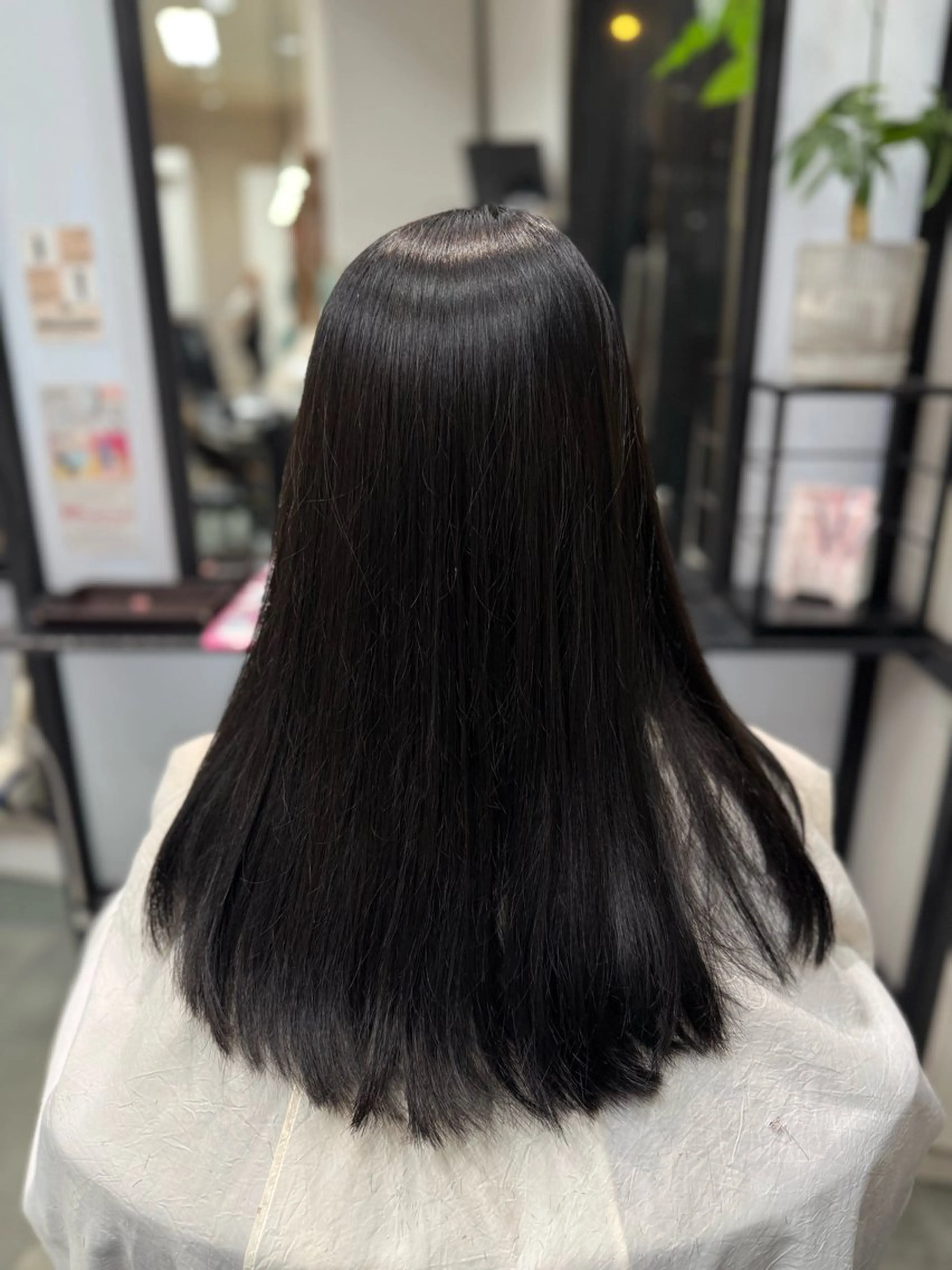 ロング 渡辺 梨央のヘアスタイル