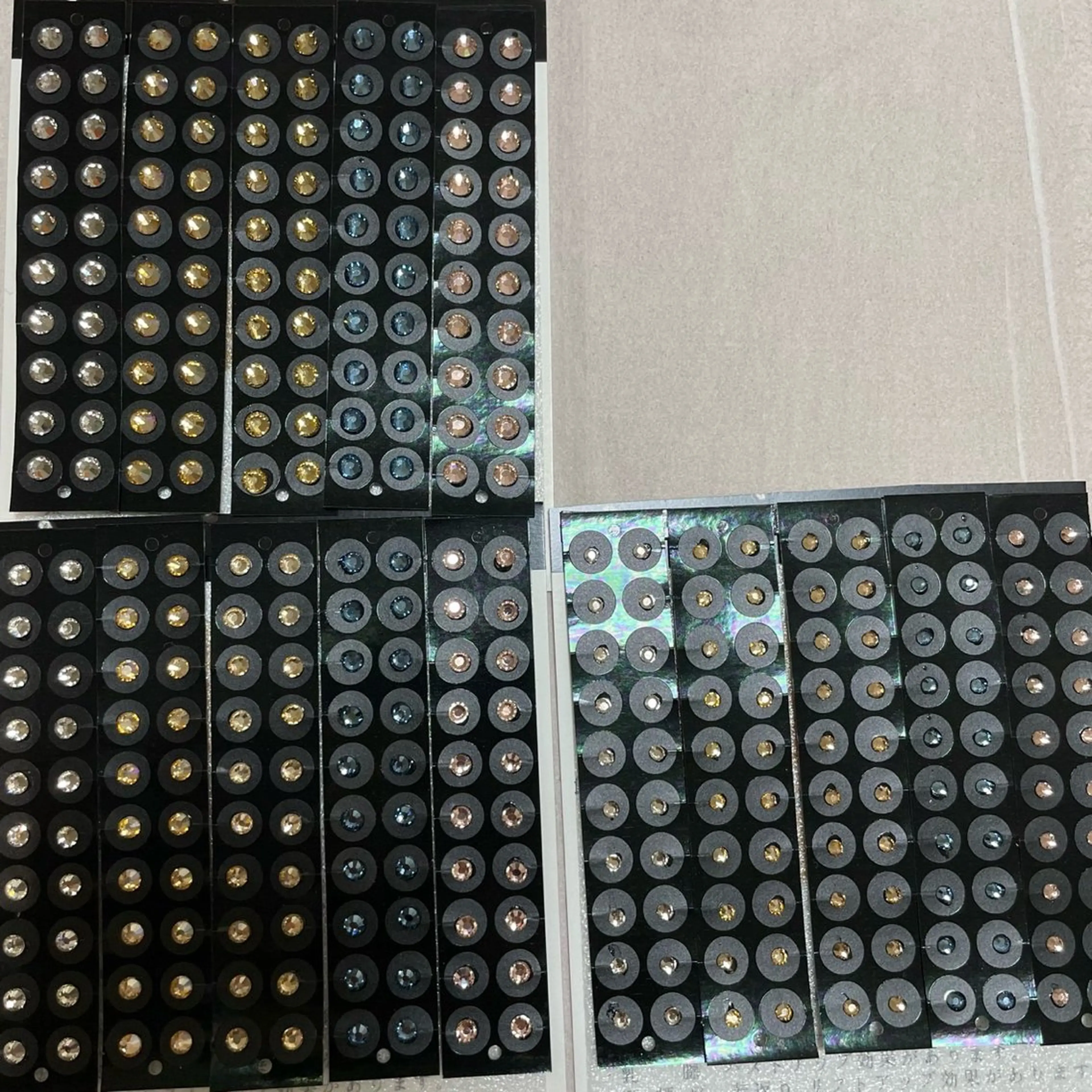 虹cochi  ( ここち )所属・葛井 鳴美のマツエク・マツパデザイン