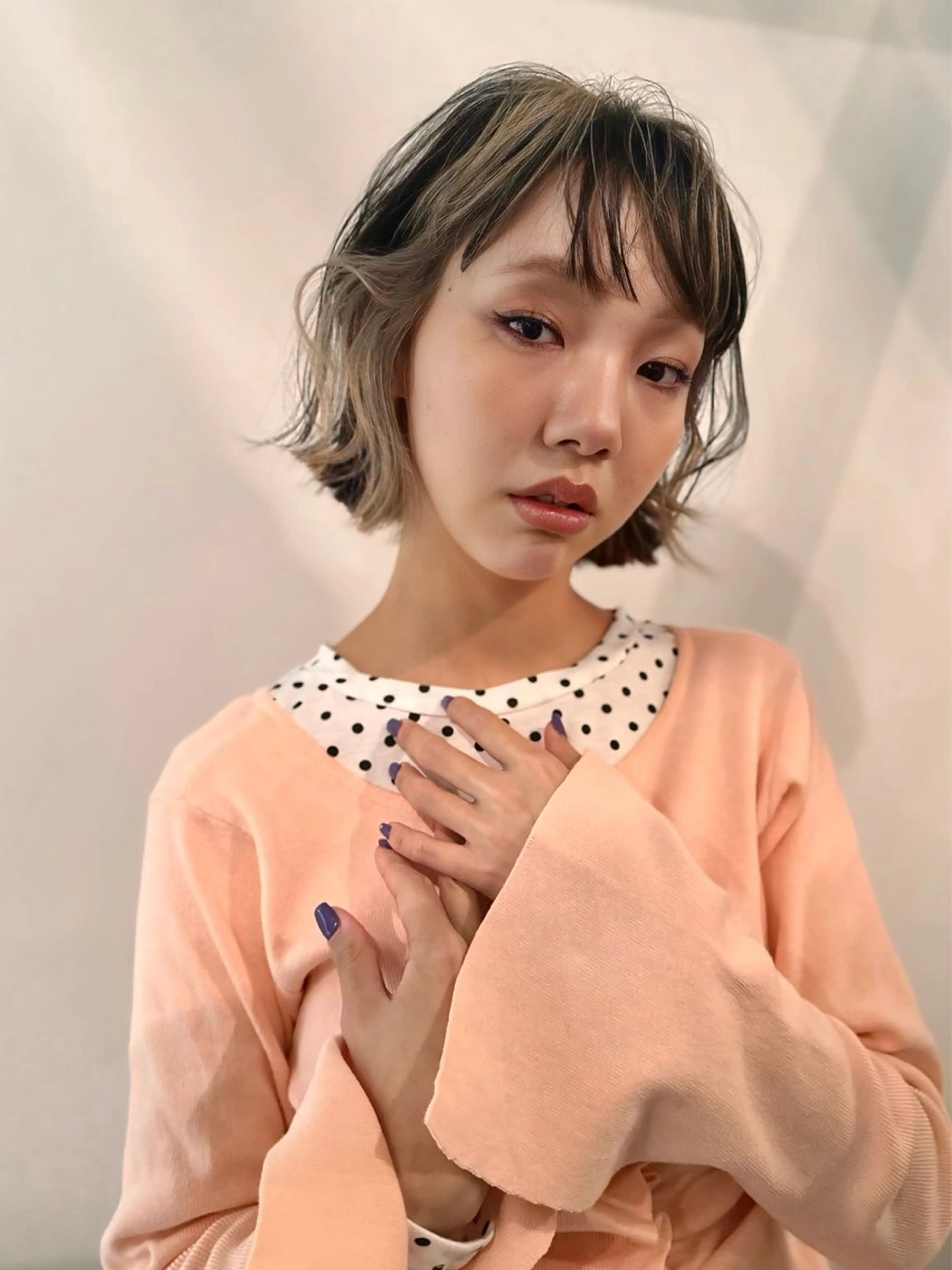 ミディアム カラー デザインカラー ウルフ/似合わせ レイヤー/RIHOのヘアスタイル