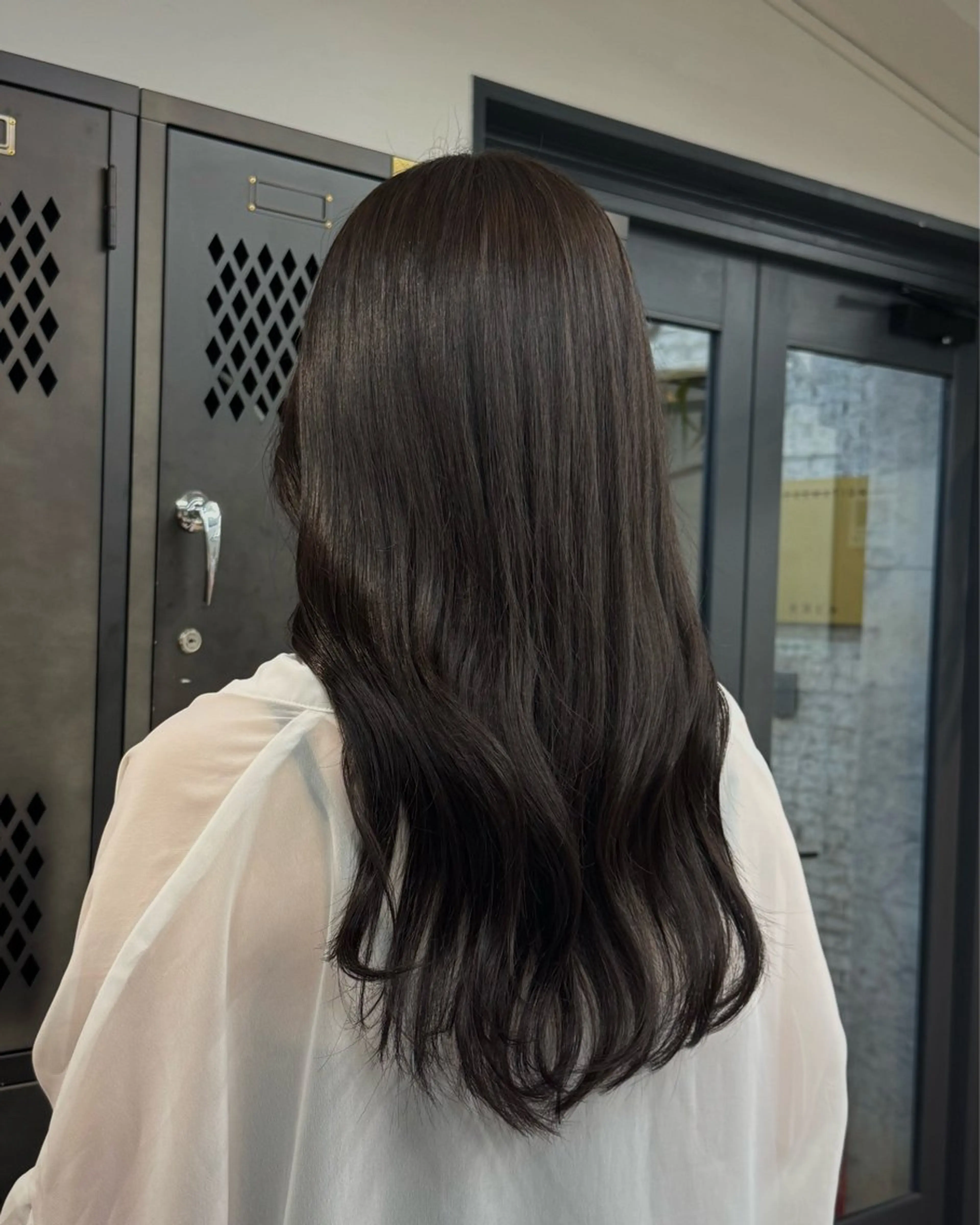 セミロング カット ヘアカラー トリートメント INORI|レイヤー |ハッシュカットのヘアスタイル