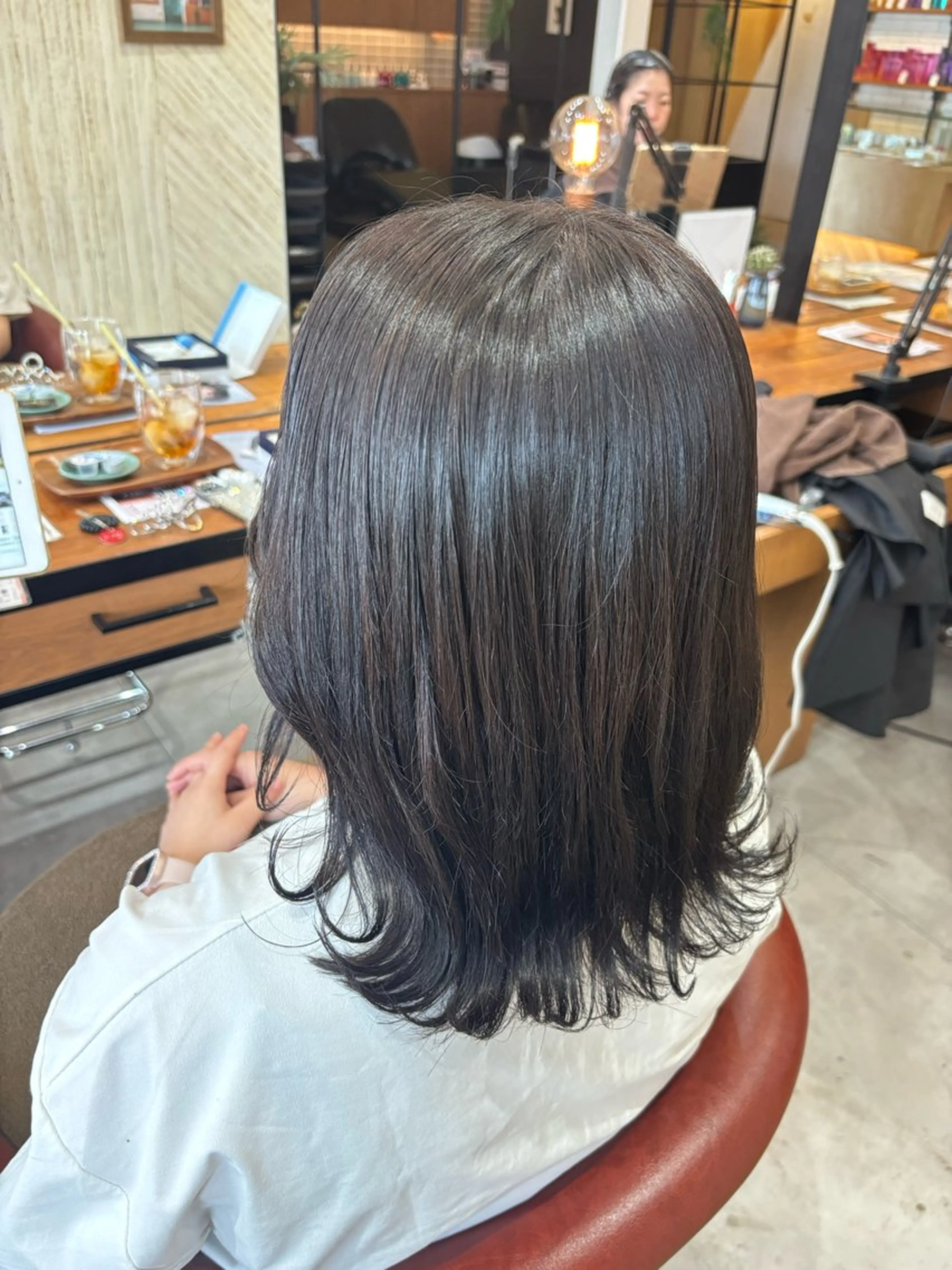 カラー 二宮 彩香のヘアスタイル