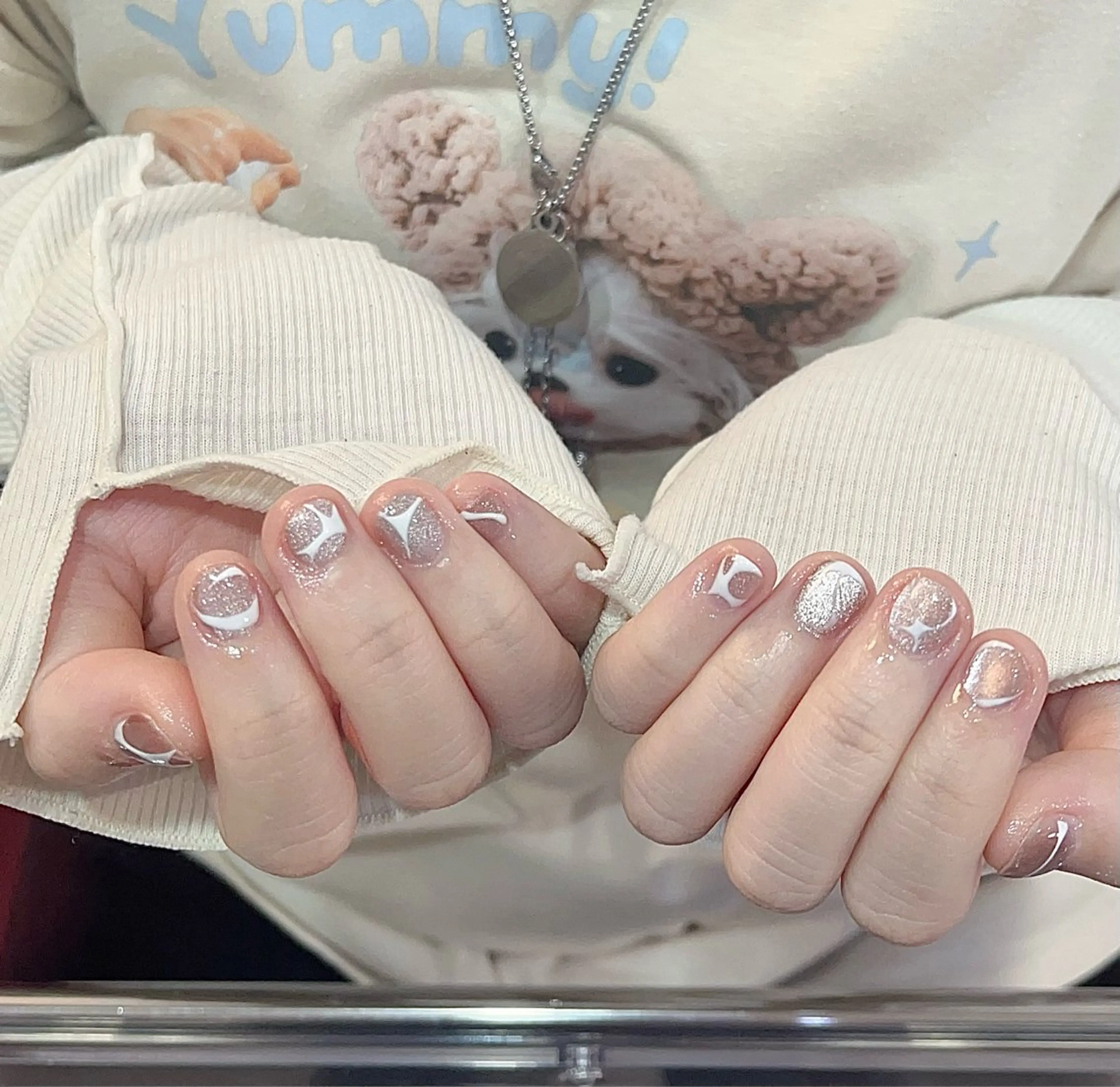 ネイル ハンドネイル アユリ リリのネイルデザイン