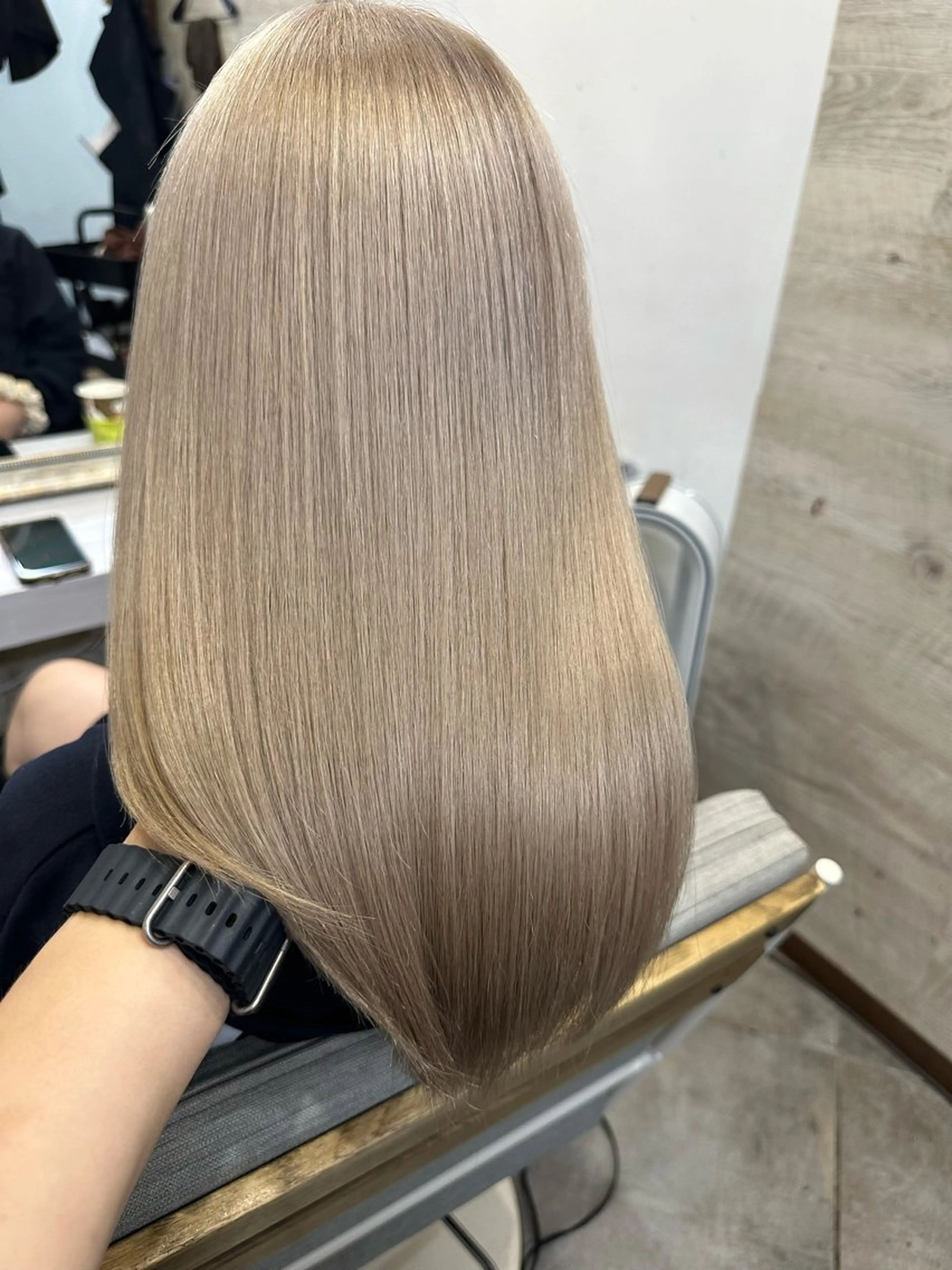 ショート カラー カット ヘアカラー トリートメント Fbeauty所属・ブリーチ koheiのヘアスタイル