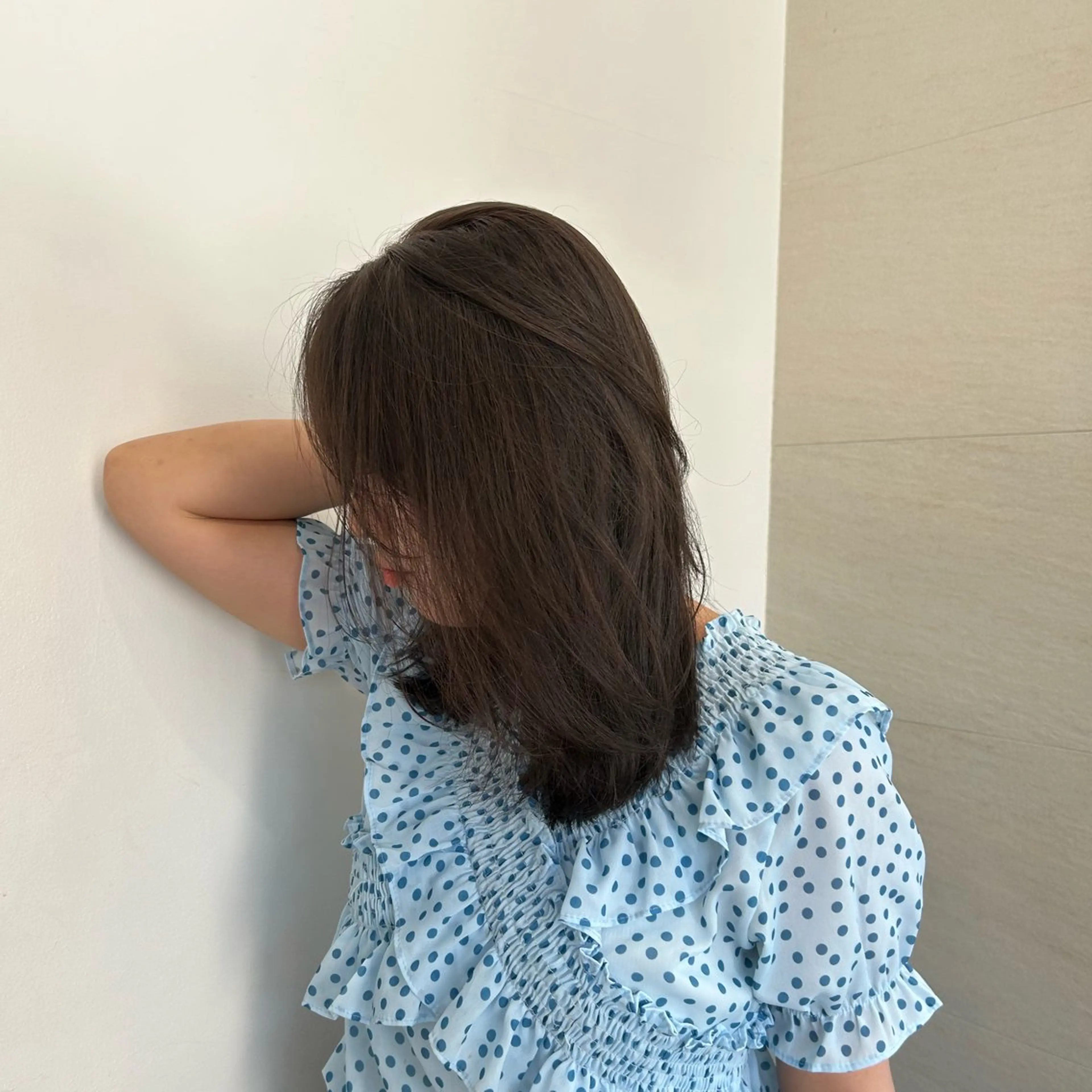 ミディアム カラー ヘアカラー オリーブ/ 透明感カラー/れいあのヘアスタイル